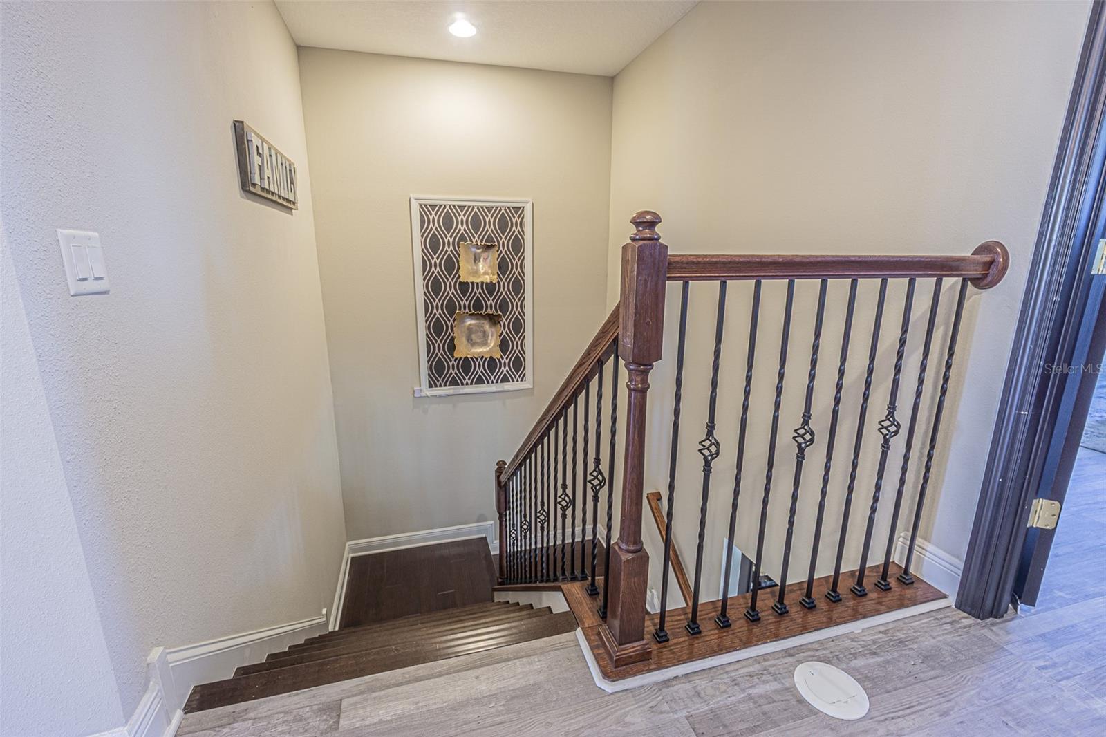 Listing photo id 23 for 19501 Whispering Brook Drive