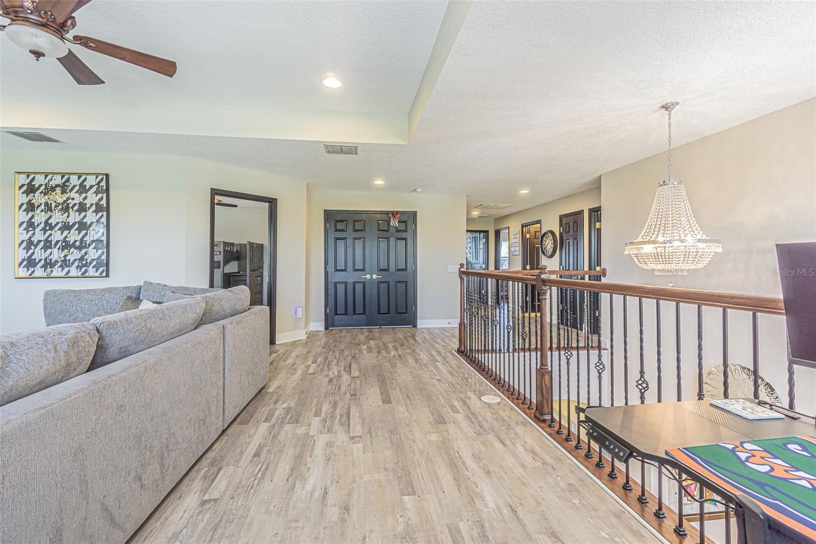 Listing photo id 27 for 19501 Whispering Brook Drive