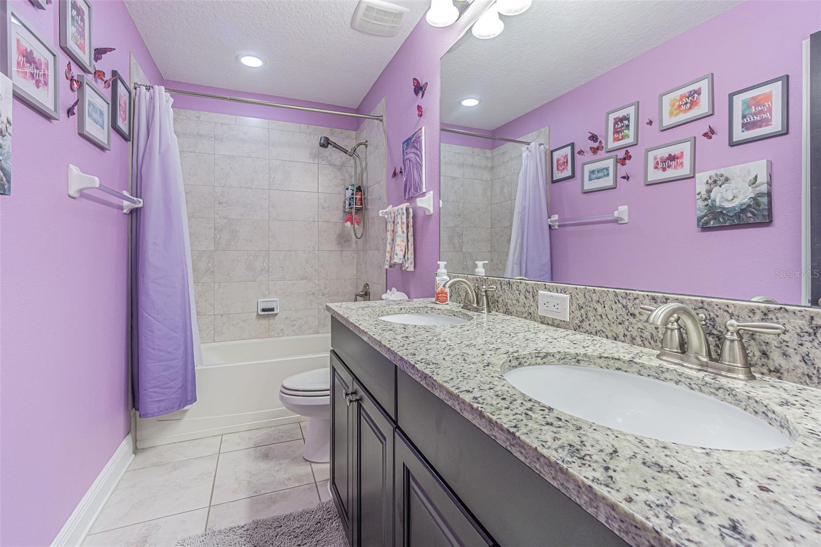 Listing photo id 35 for 19501 Whispering Brook Drive