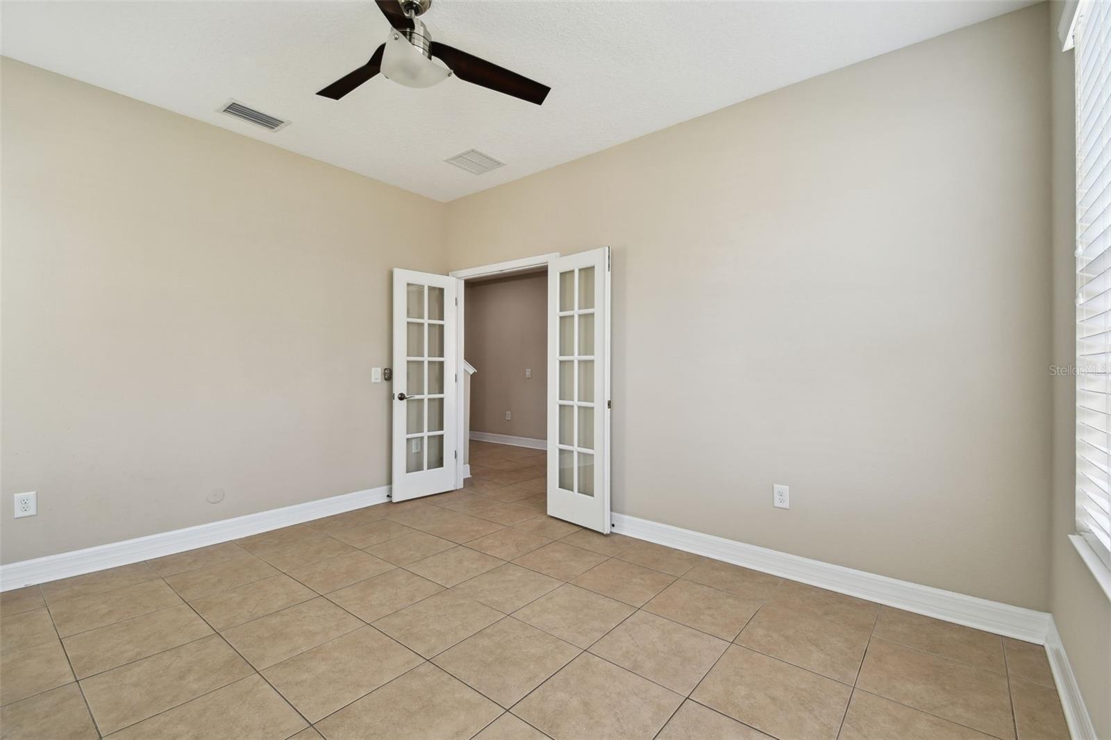 Image 21 of 97 For 4544 Vermillion Sky Drive