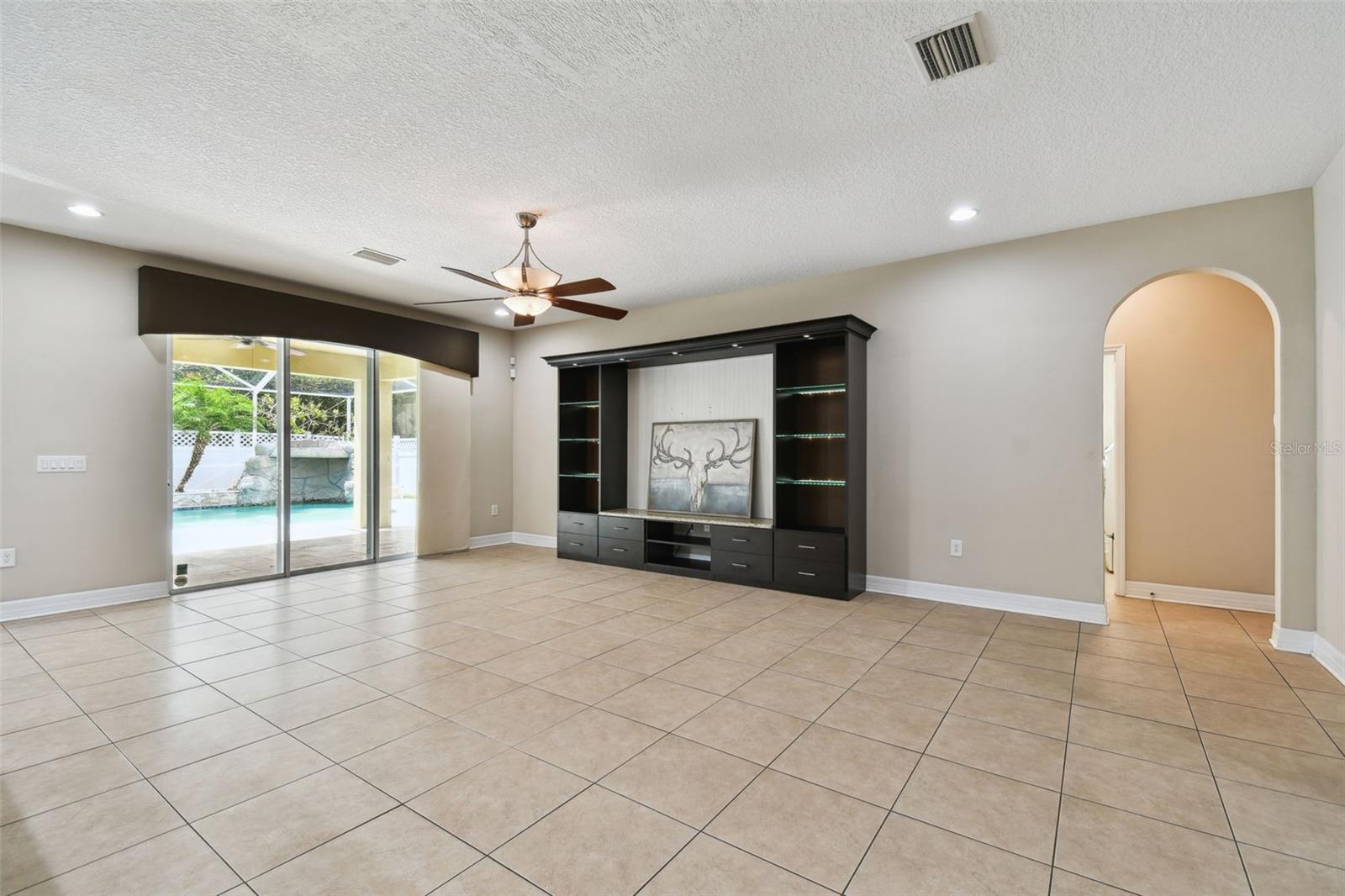 Image 36 of 97 For 4544 Vermillion Sky Drive