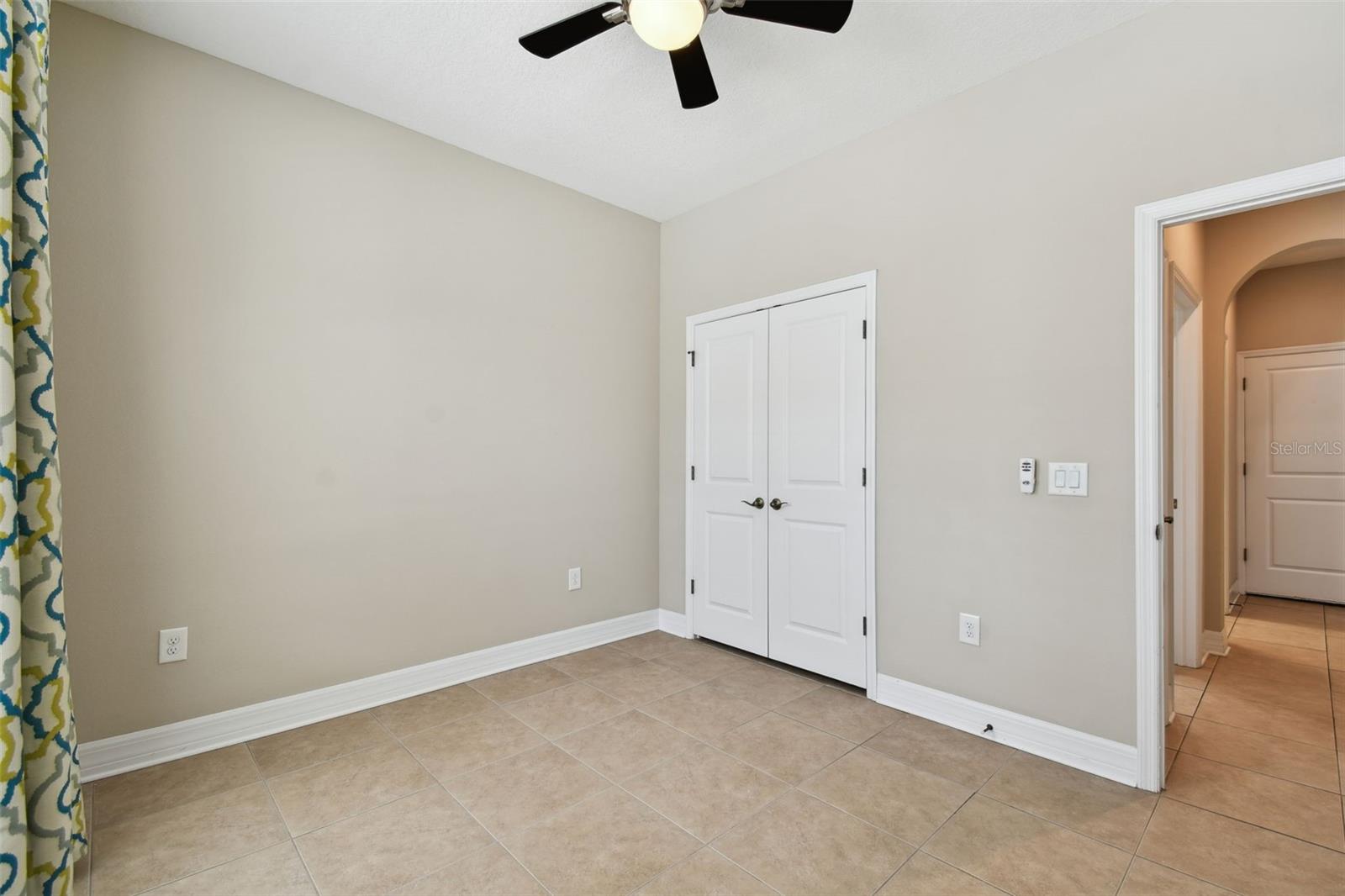 Image 46 of 97 For 4544 Vermillion Sky Drive
