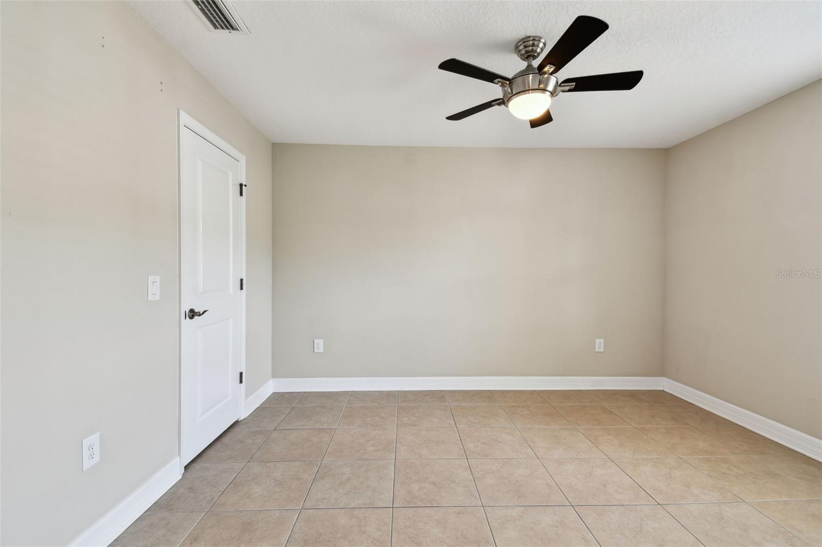 Image 70 of 97 For 4544 Vermillion Sky Drive