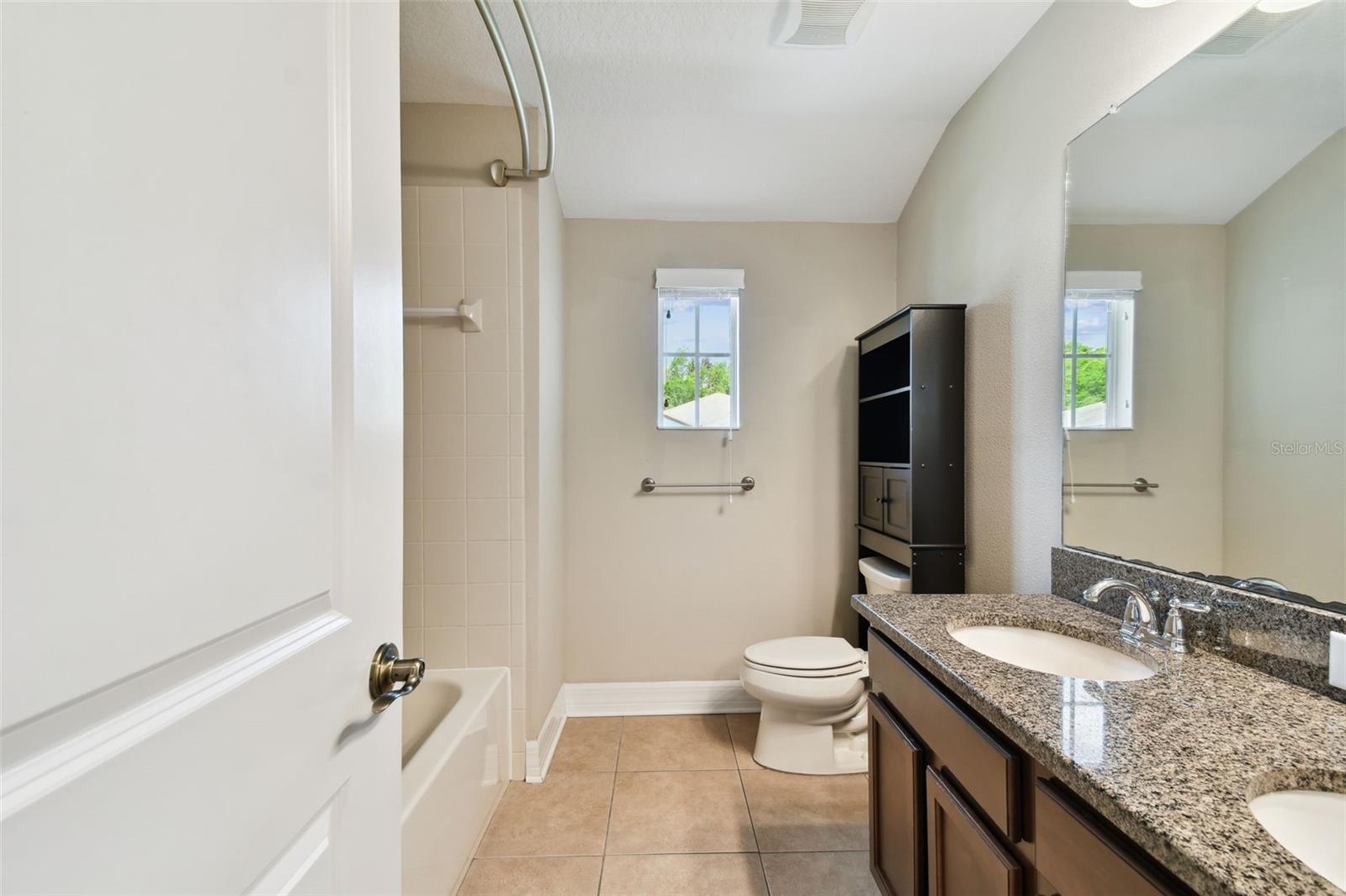 Image 73 of 97 For 4544 Vermillion Sky Drive