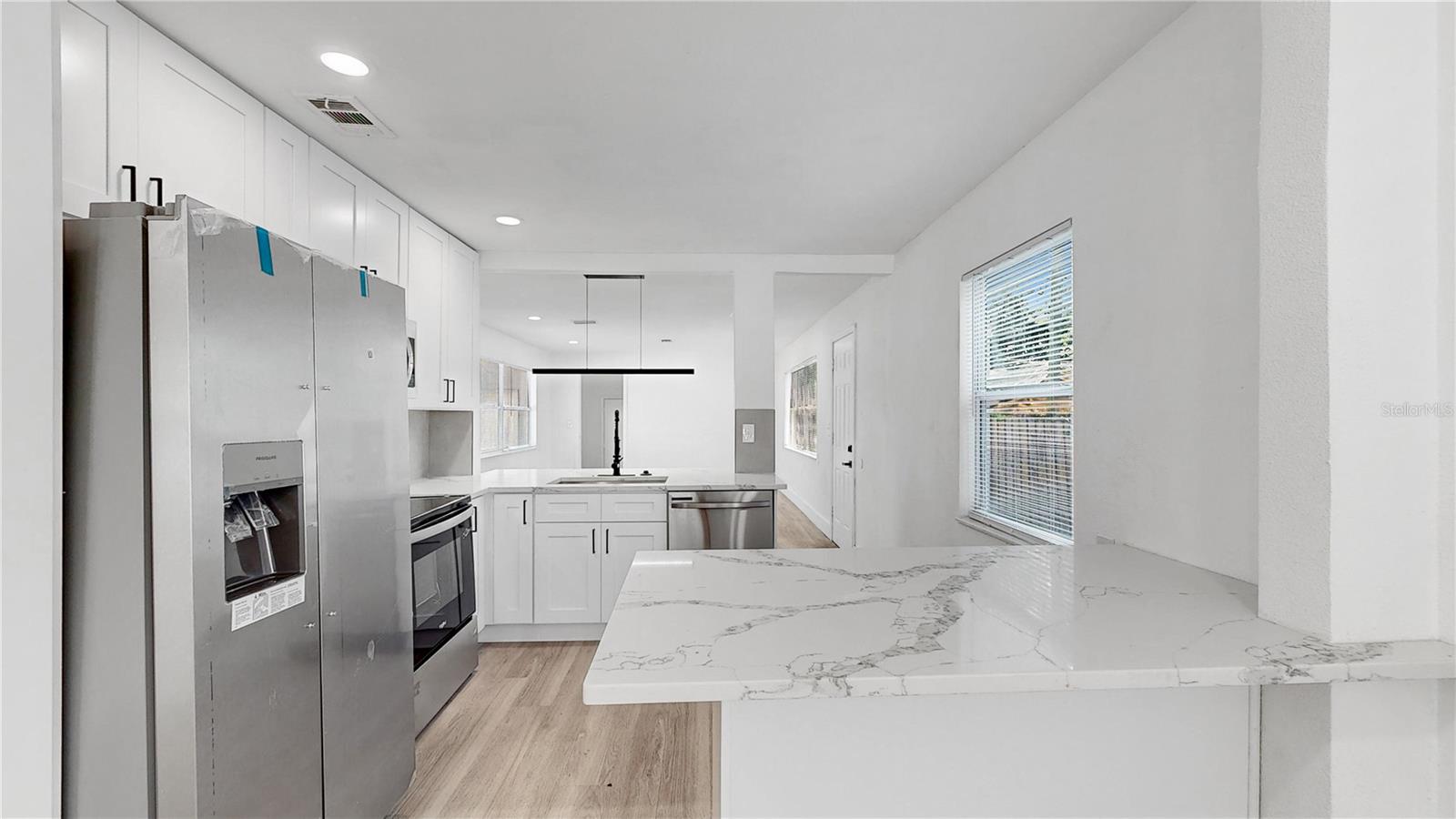 Image 3 of 27 For 1924 48th Street S