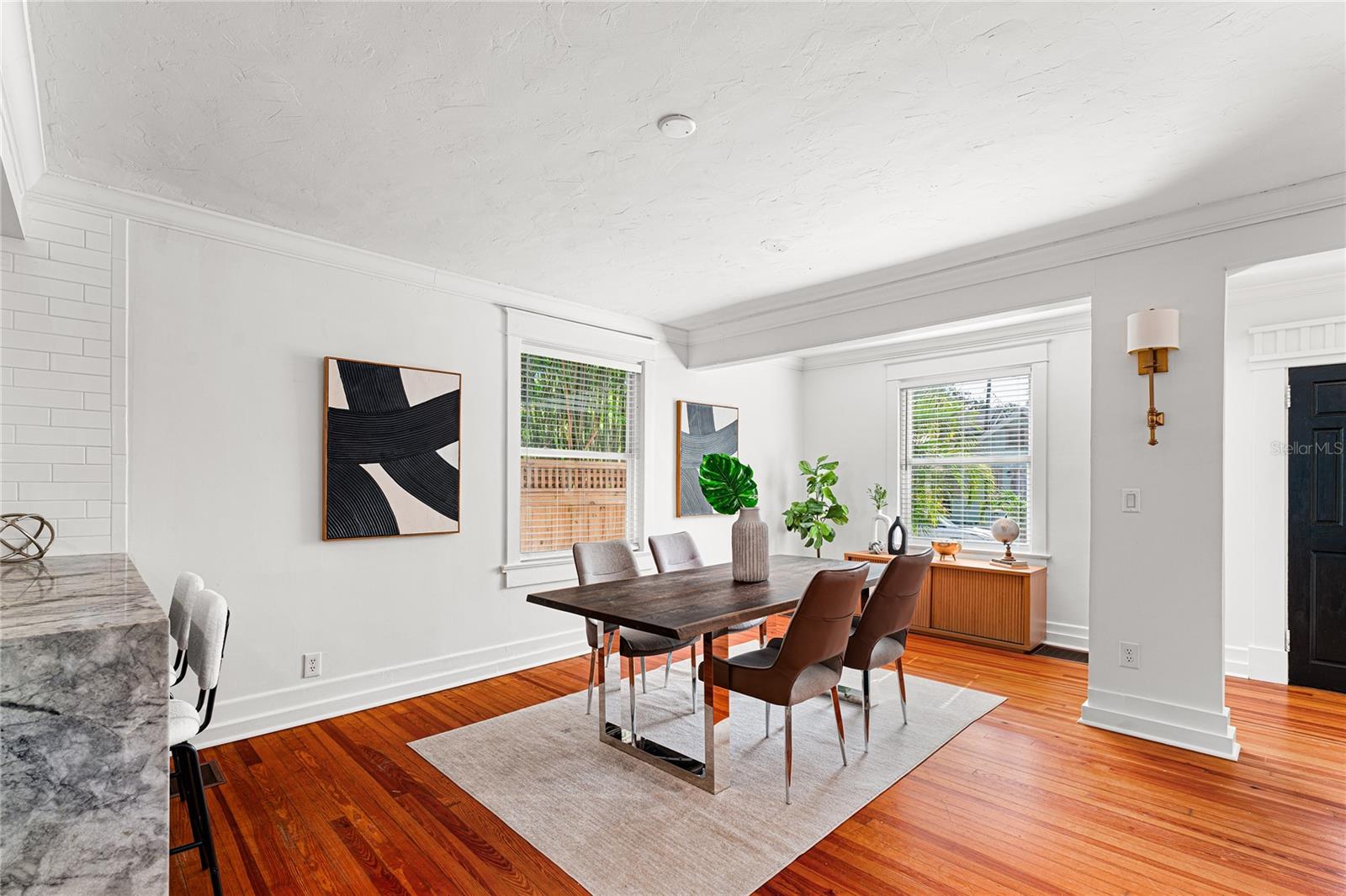 Image 10 of 50 For 528 6th Street N