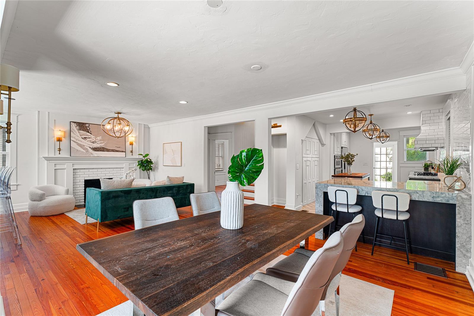 Image 12 of 50 For 528 6th Street N