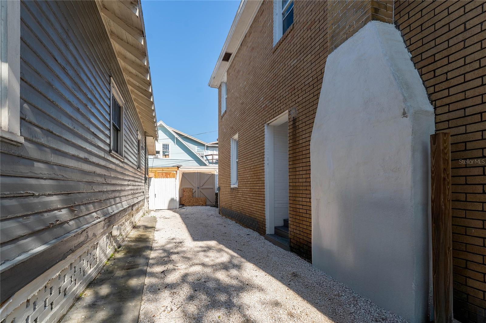 Image 49 of 50 For 528 6th Street N