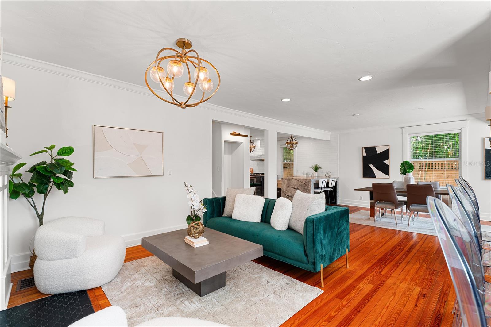 Image 9 of 50 For 528 6th Street N