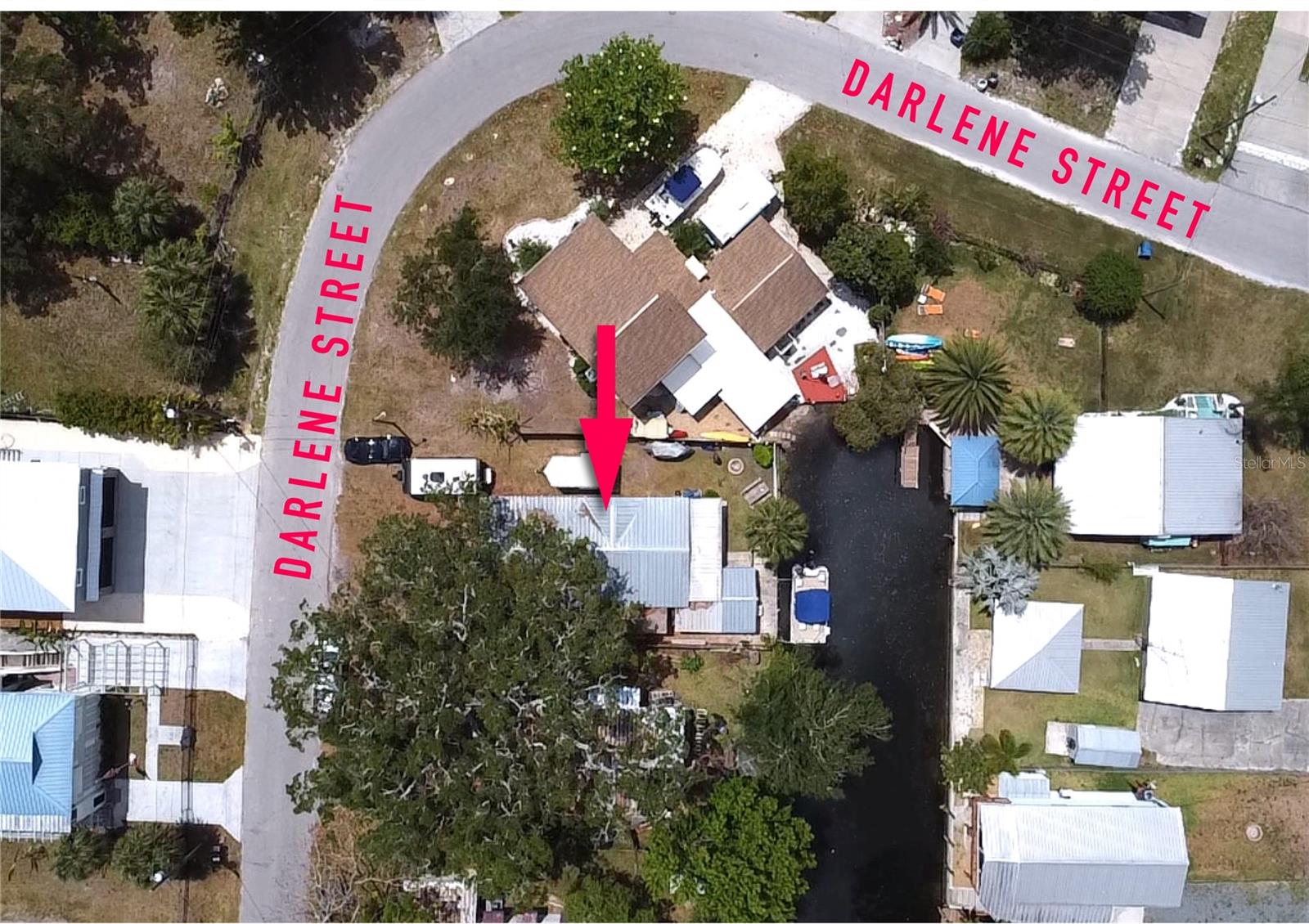Image 3 of 32 For 5527 Darlene Street