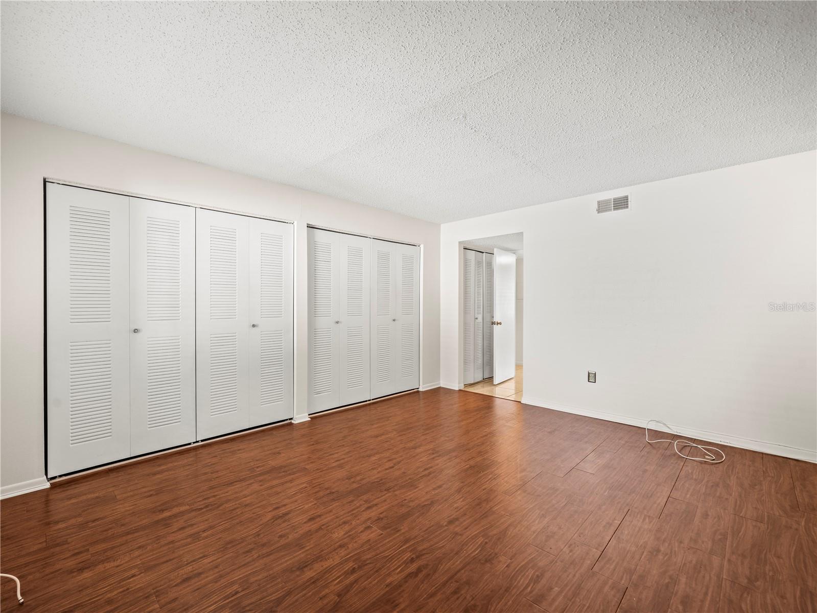 Image 25 of 43 For 9804 Lombard Court 104