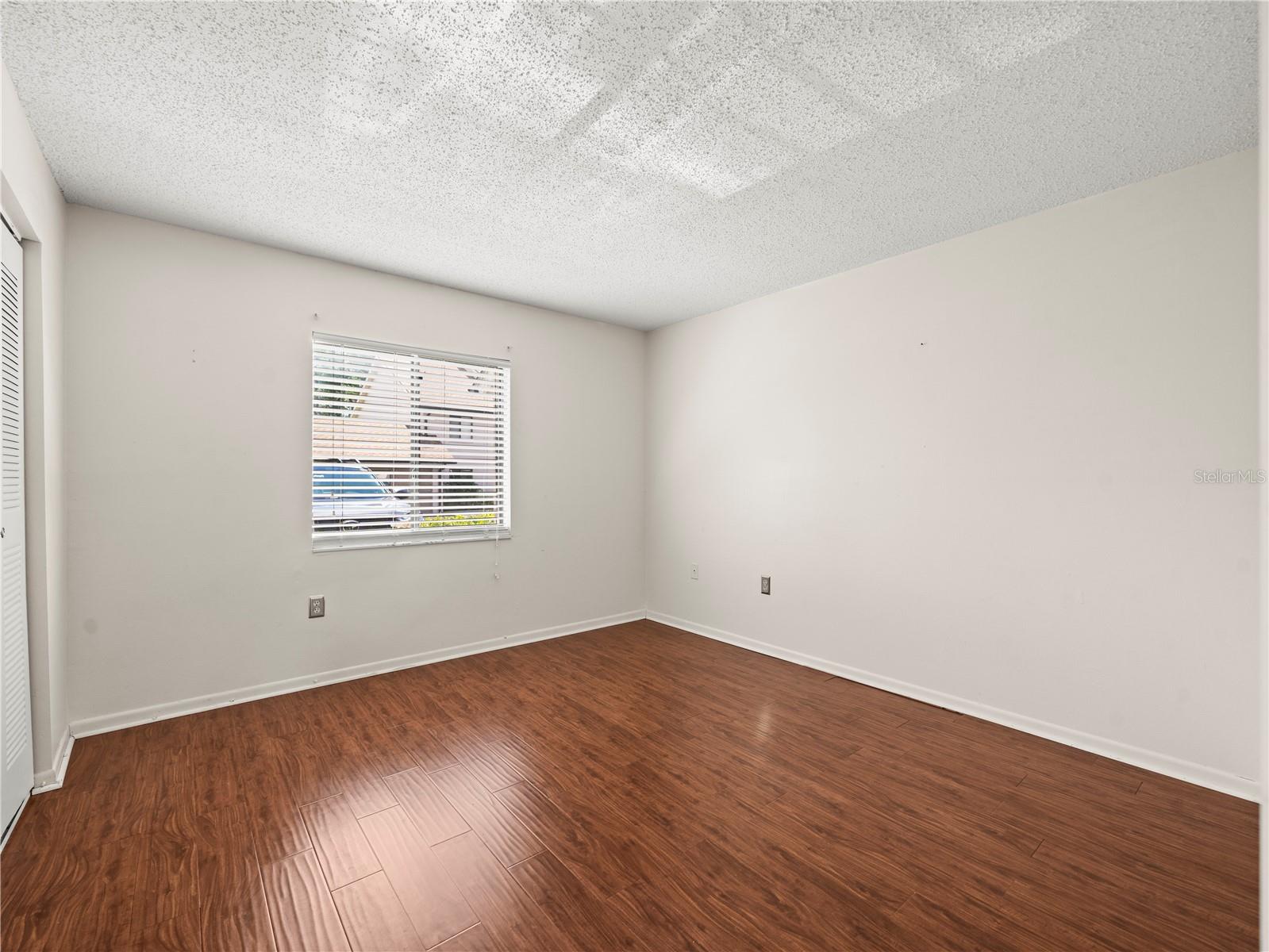Image 28 of 43 For 9804 Lombard Court 104
