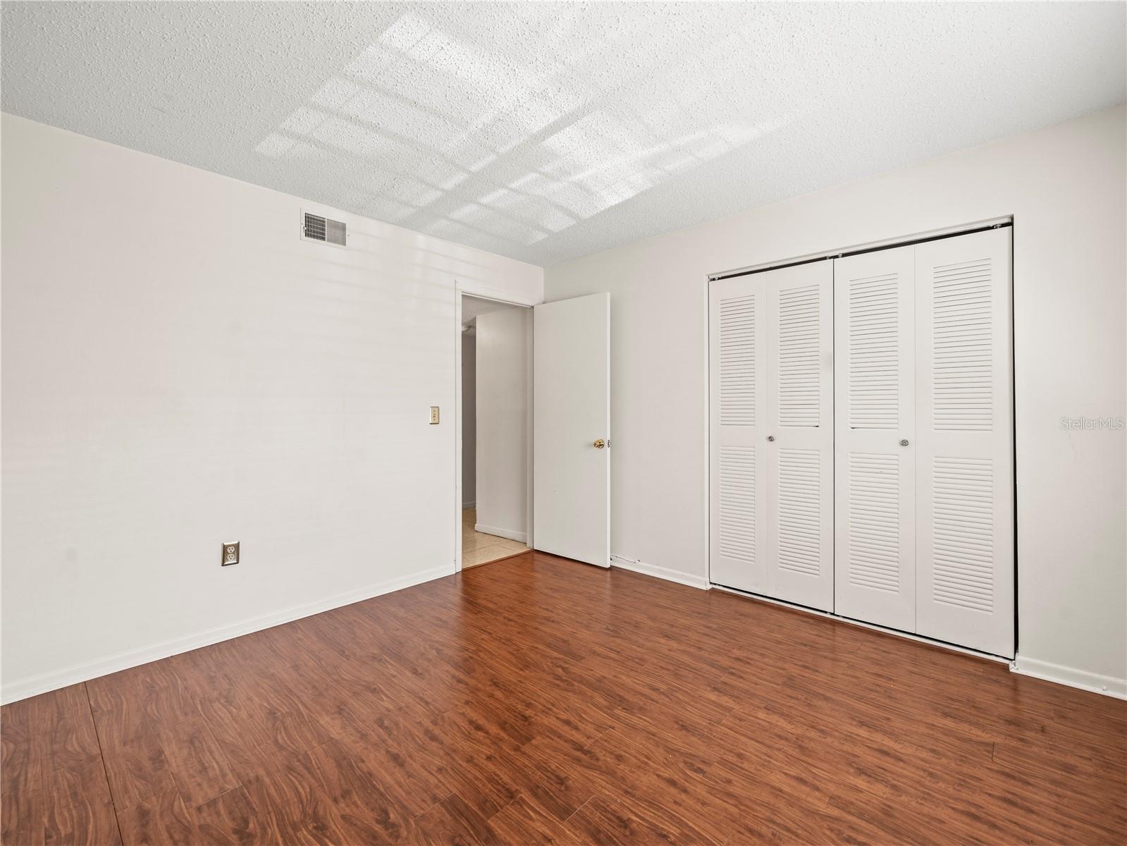 Image 29 of 43 For 9804 Lombard Court 104