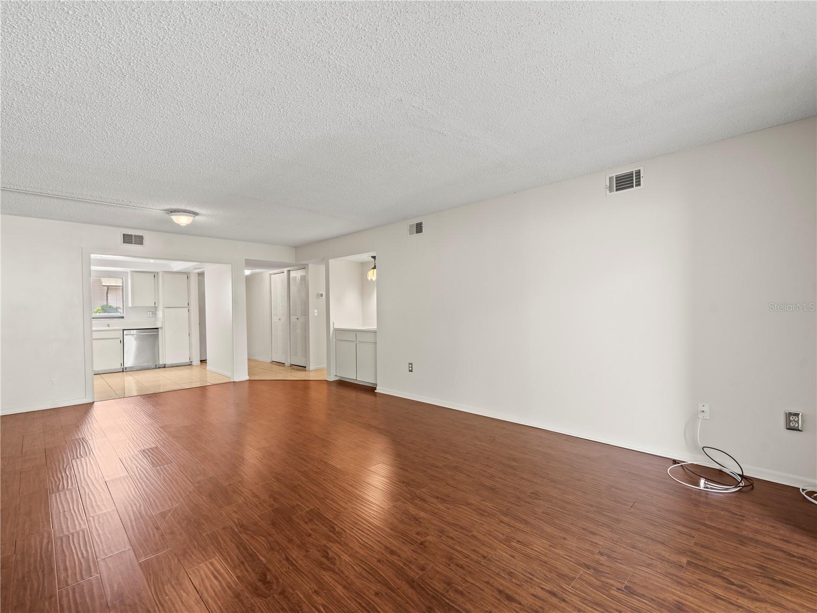 Image 8 of 43 For 9804 Lombard Court 104