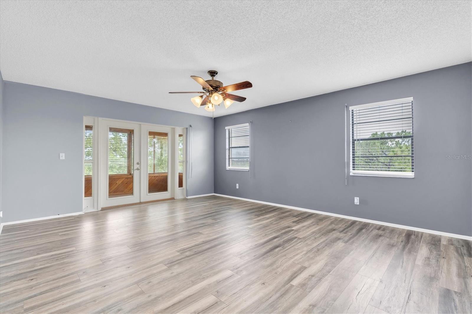 Image 9 of 48 For 8198 Terrace Garden Drive 511