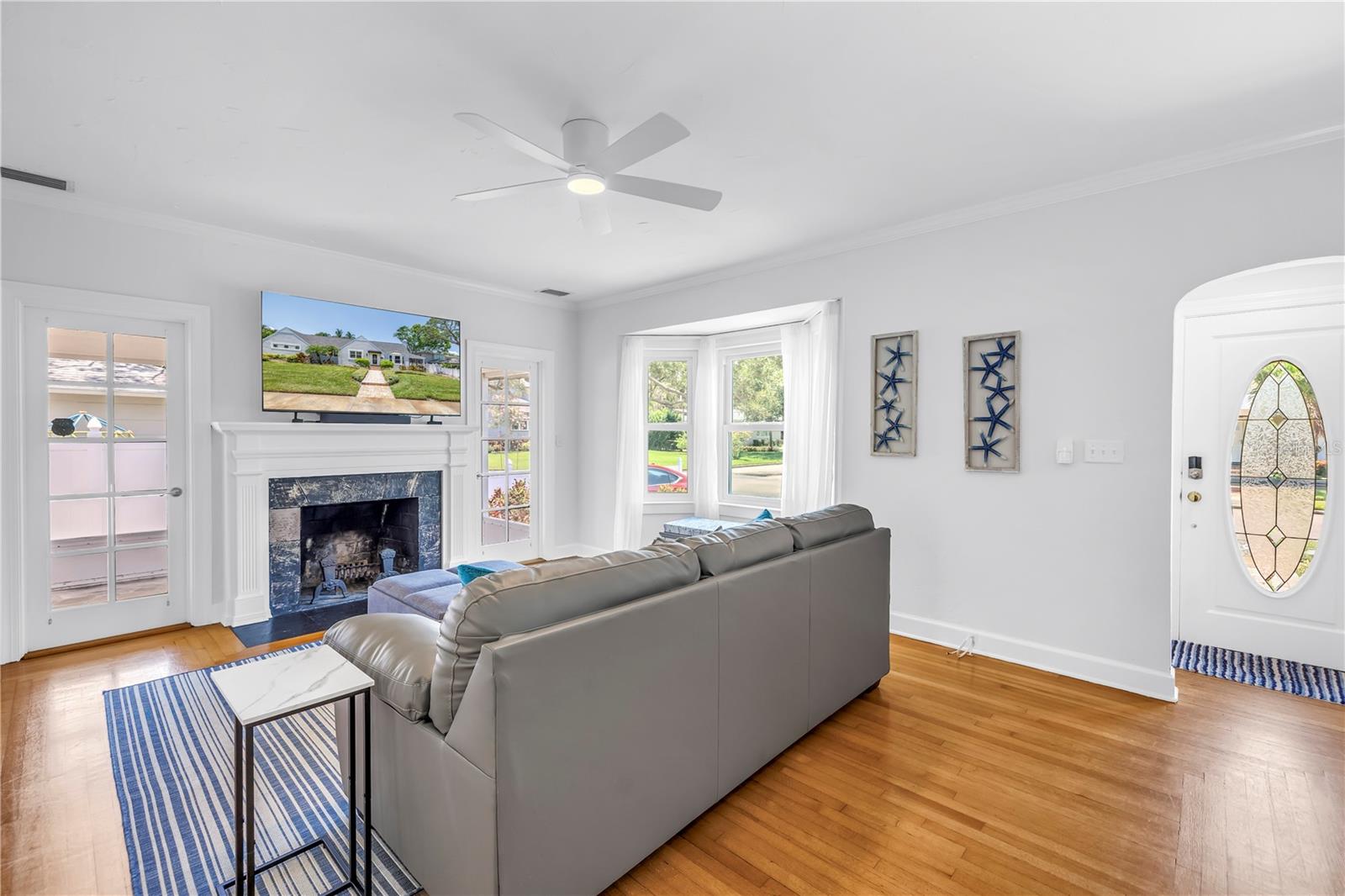 Image 7 of 48 For 555 21st Avenue Ne
