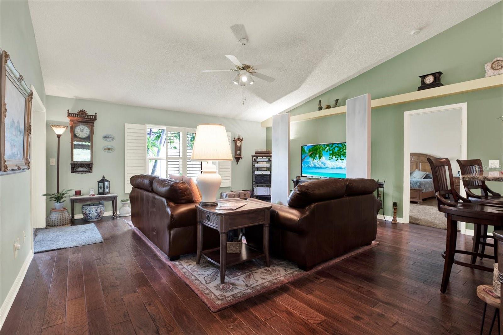 Image 4 of 24 For 10597 Alvarado Court