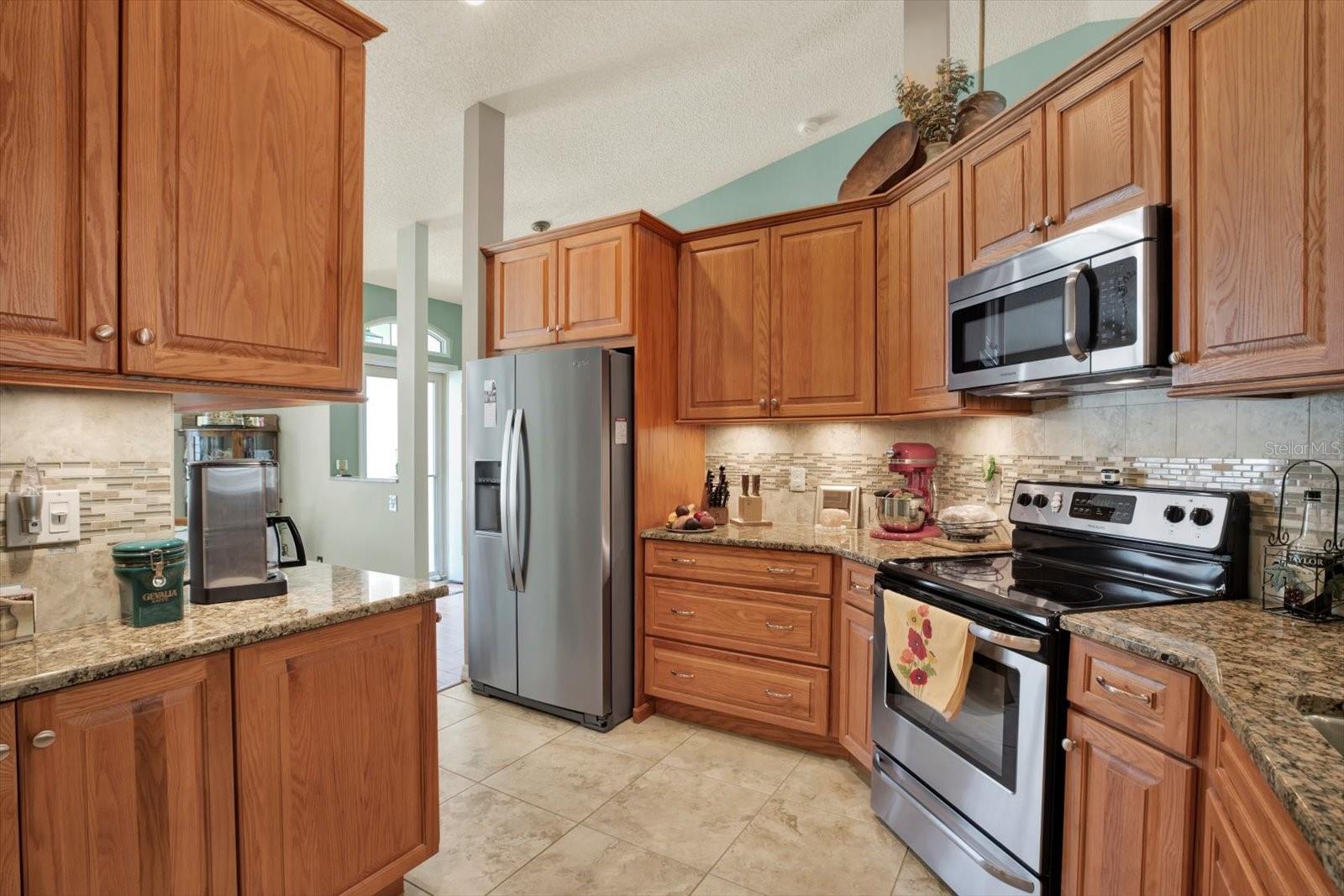 Image 7 of 24 For 10597 Alvarado Court