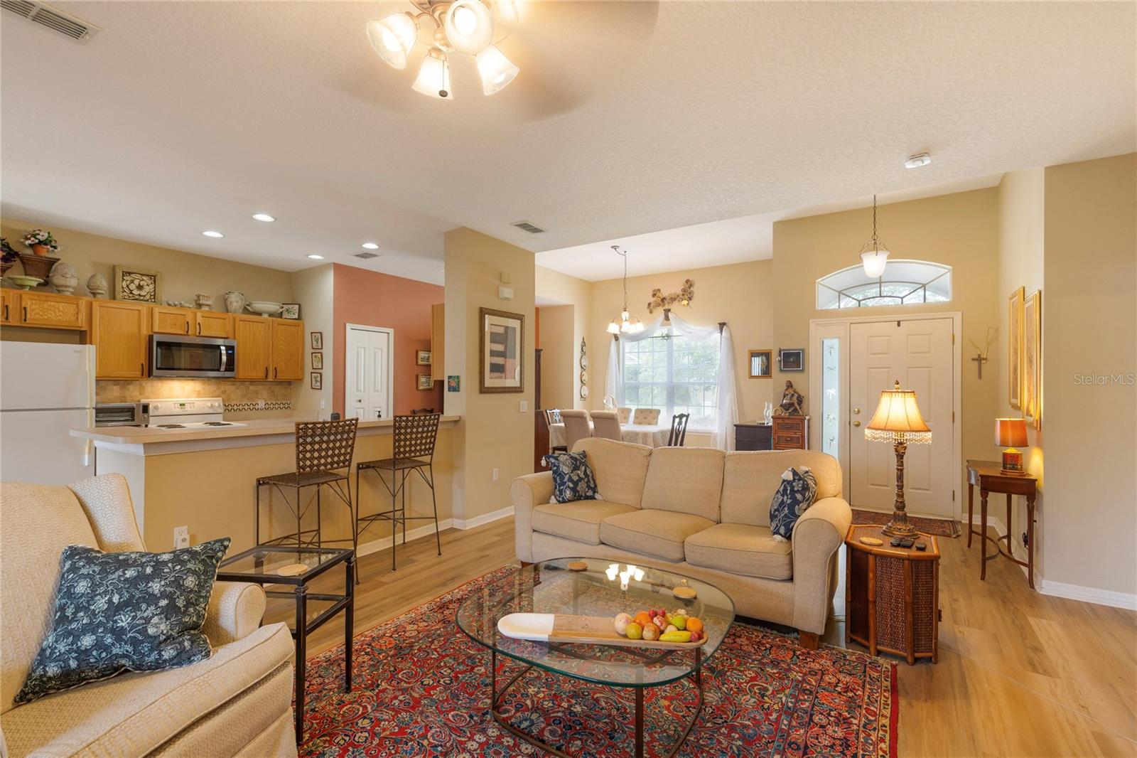 Image 4 of 52 For 3003 Bay Laurel