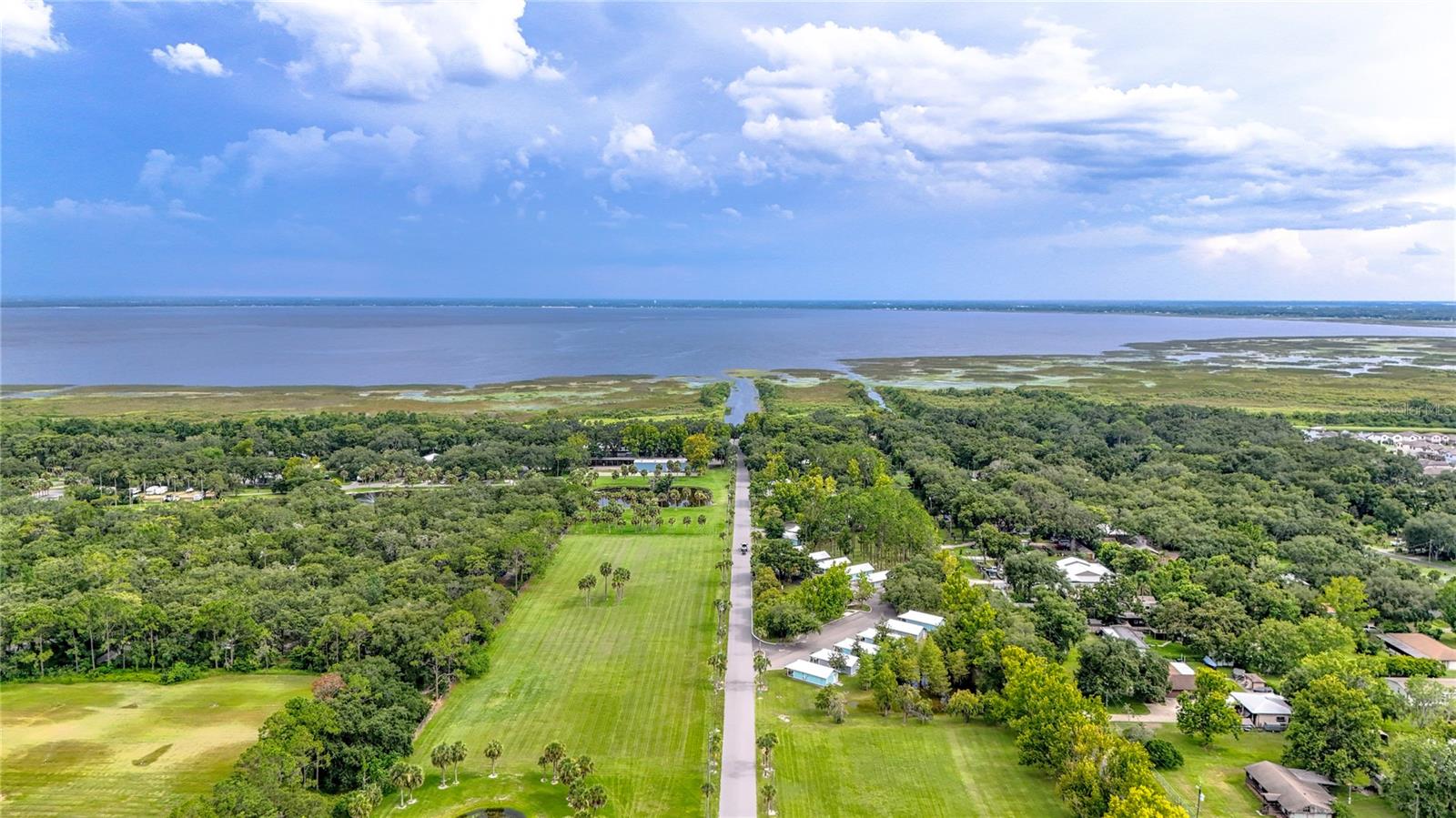 Image 47 of 52 For 3003 Bay Laurel