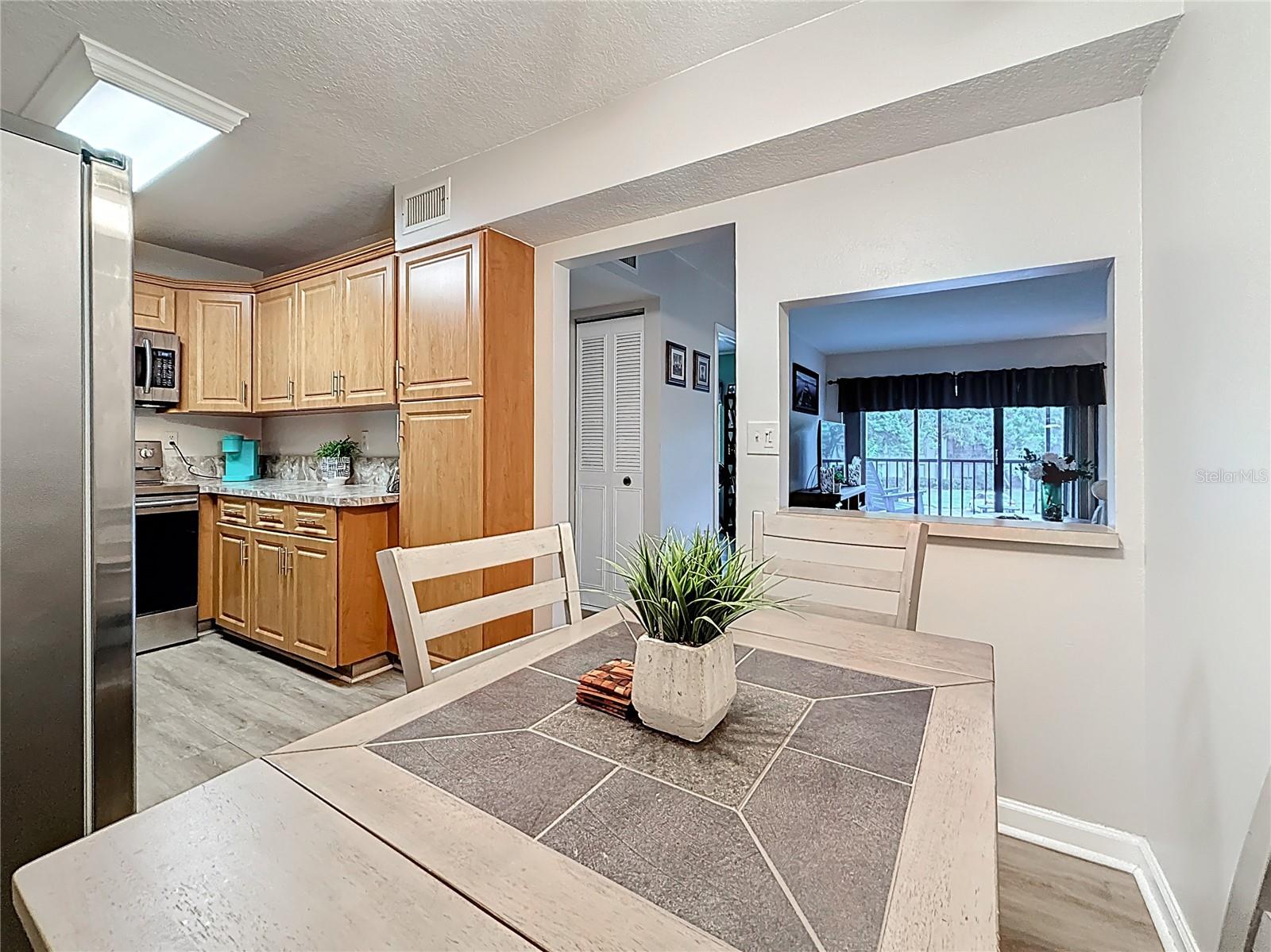 Image 25 of 51 For 1207 Pine Ridge Circle W H2
