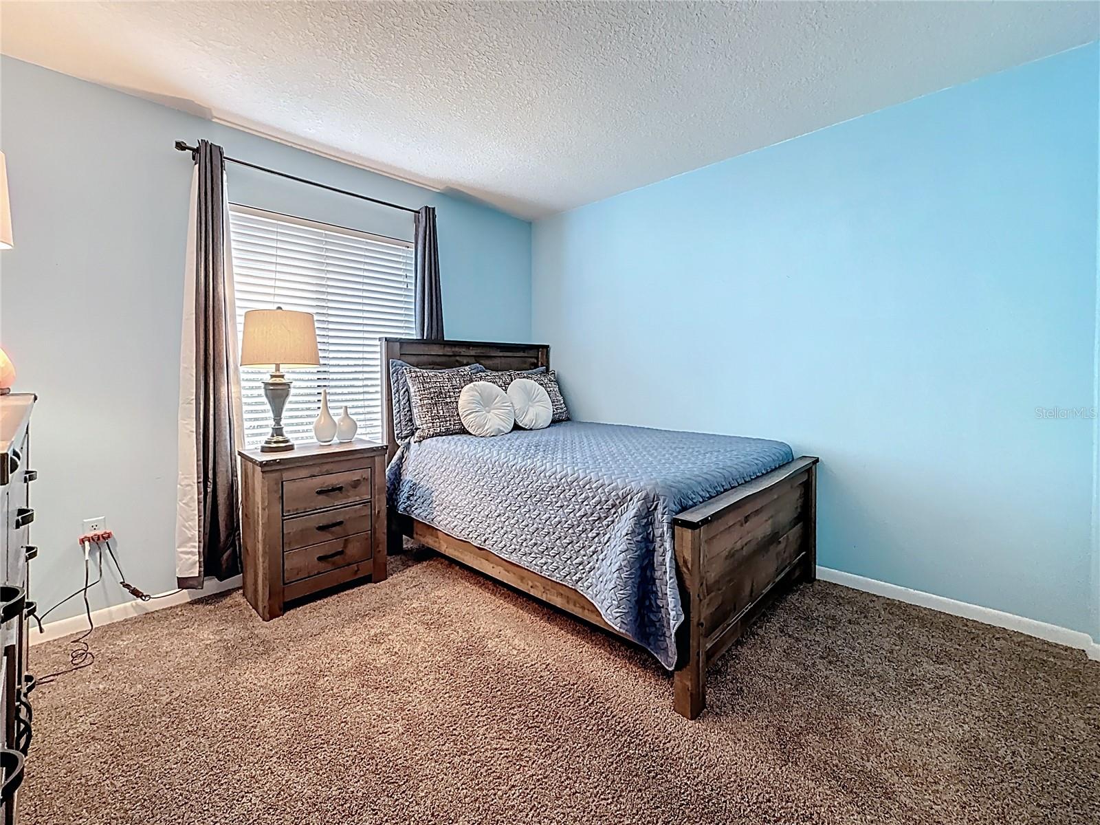 Image 36 of 51 For 1207 Pine Ridge Circle W H2