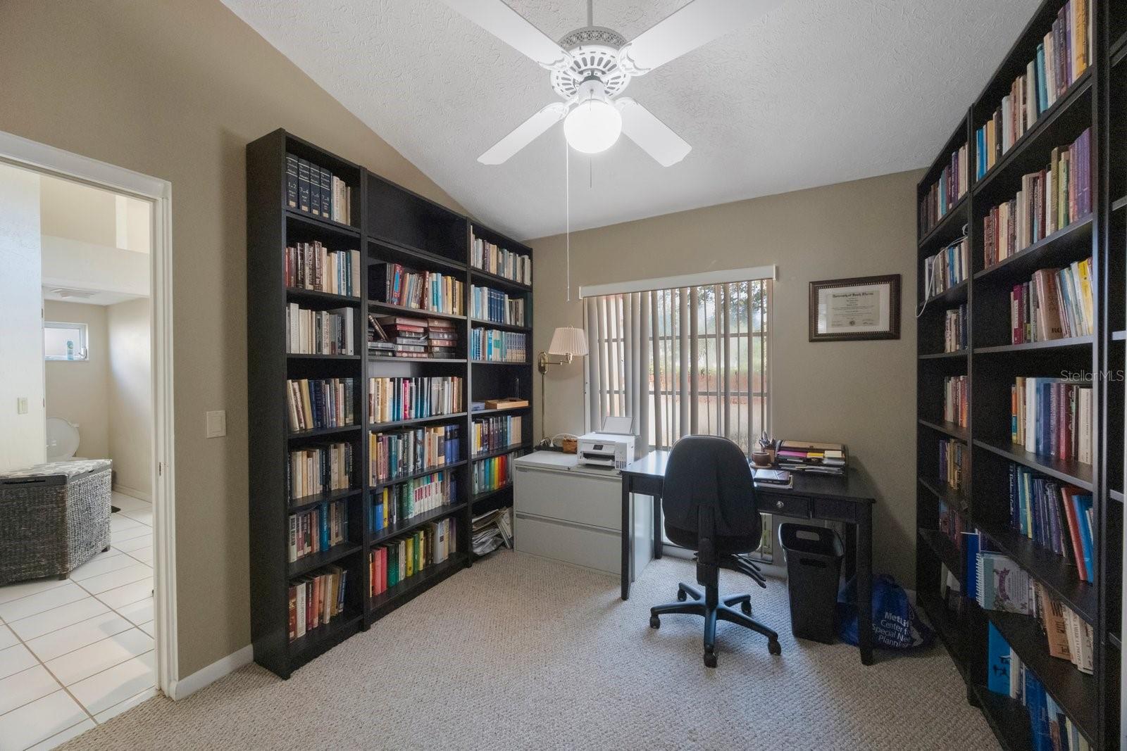 Image 30 of 61 For 512 Crystal Grove Boulevard