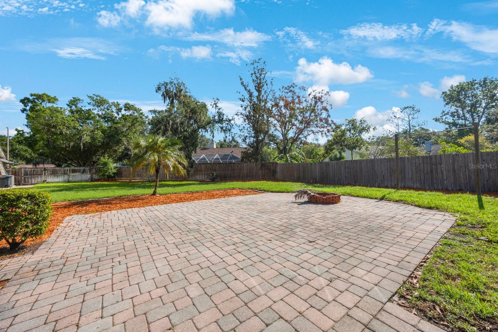 Image 55 of 61 For 512 Crystal Grove Boulevard