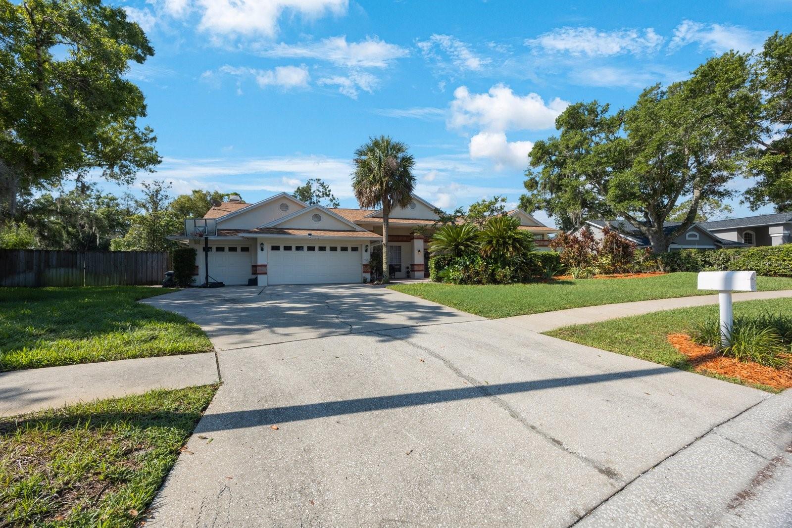 Image 60 of 61 For 512 Crystal Grove Boulevard