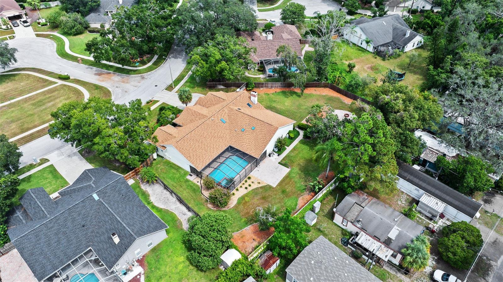 Image 62 of 65 For 512 Crystal Grove Boulevard