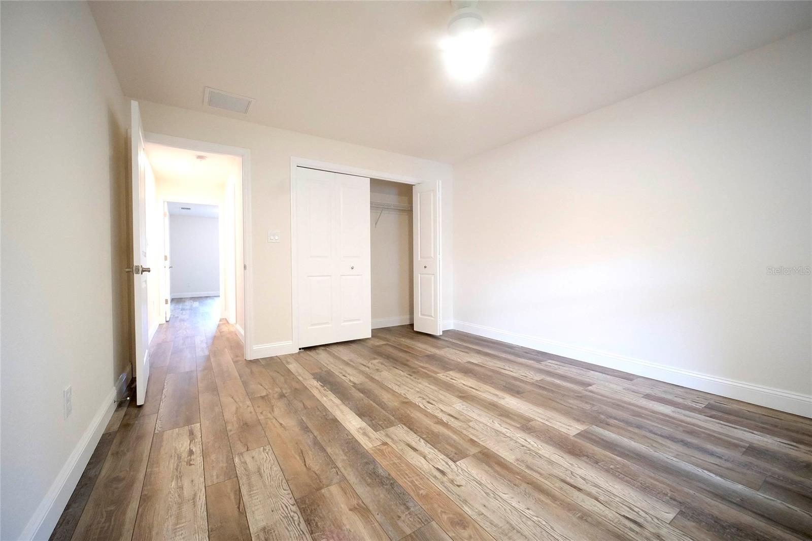 Image 17 of 27 For 1536 Palmetto Street