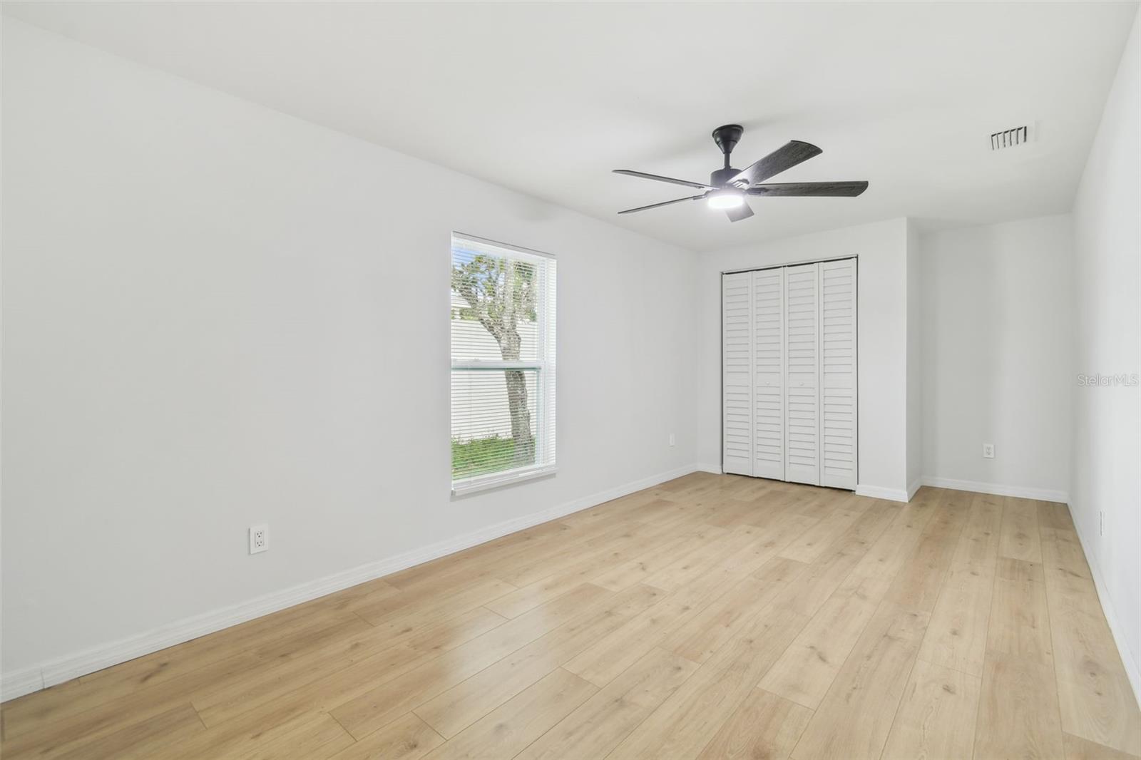 Image 15 of 49 For 4220 Regnas Avenue