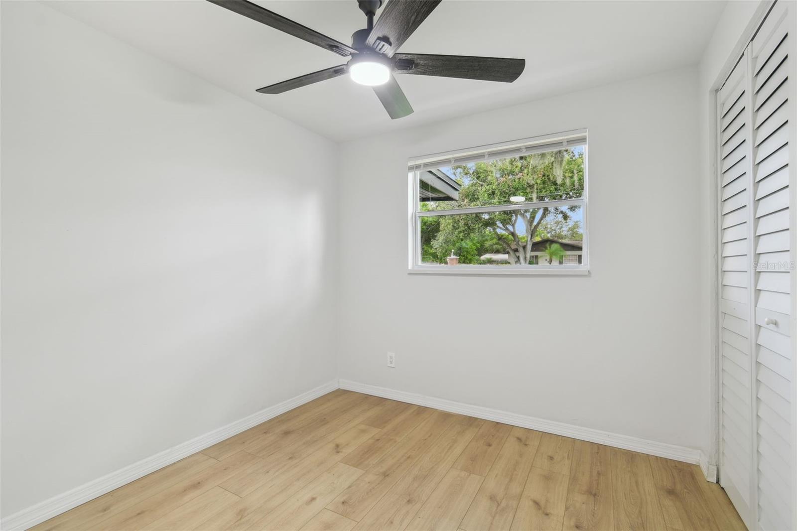 Image 34 of 49 For 4220 Regnas Avenue