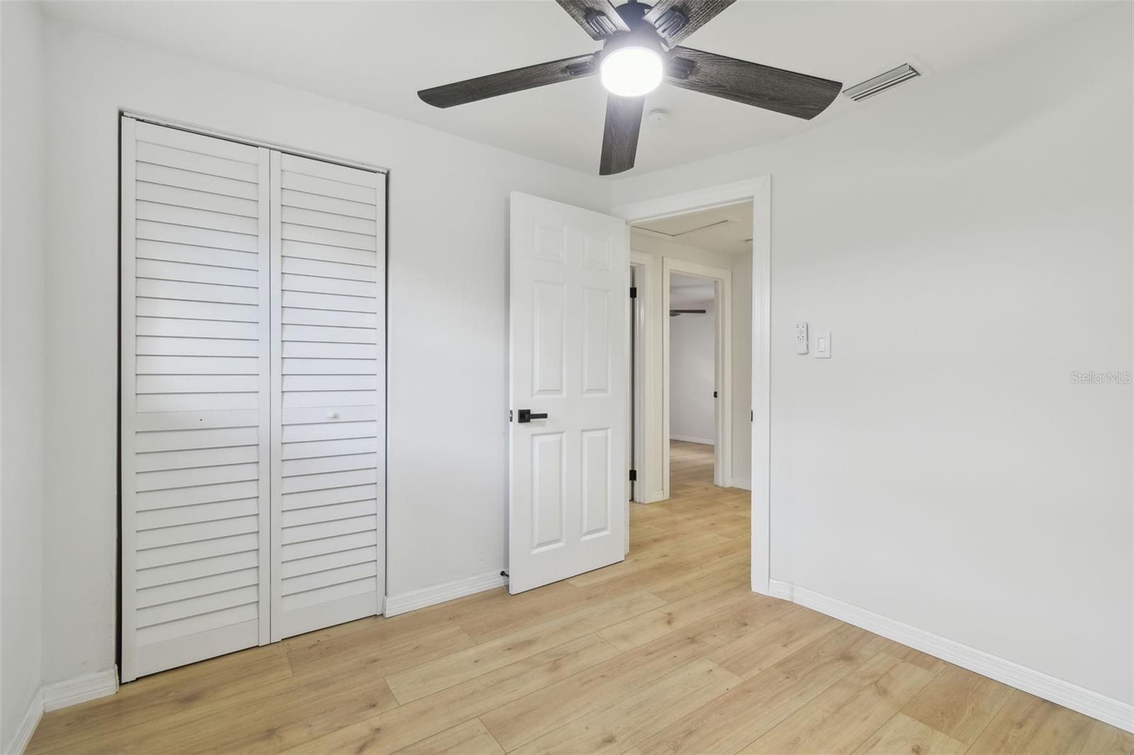 Image 35 of 49 For 4220 Regnas Avenue