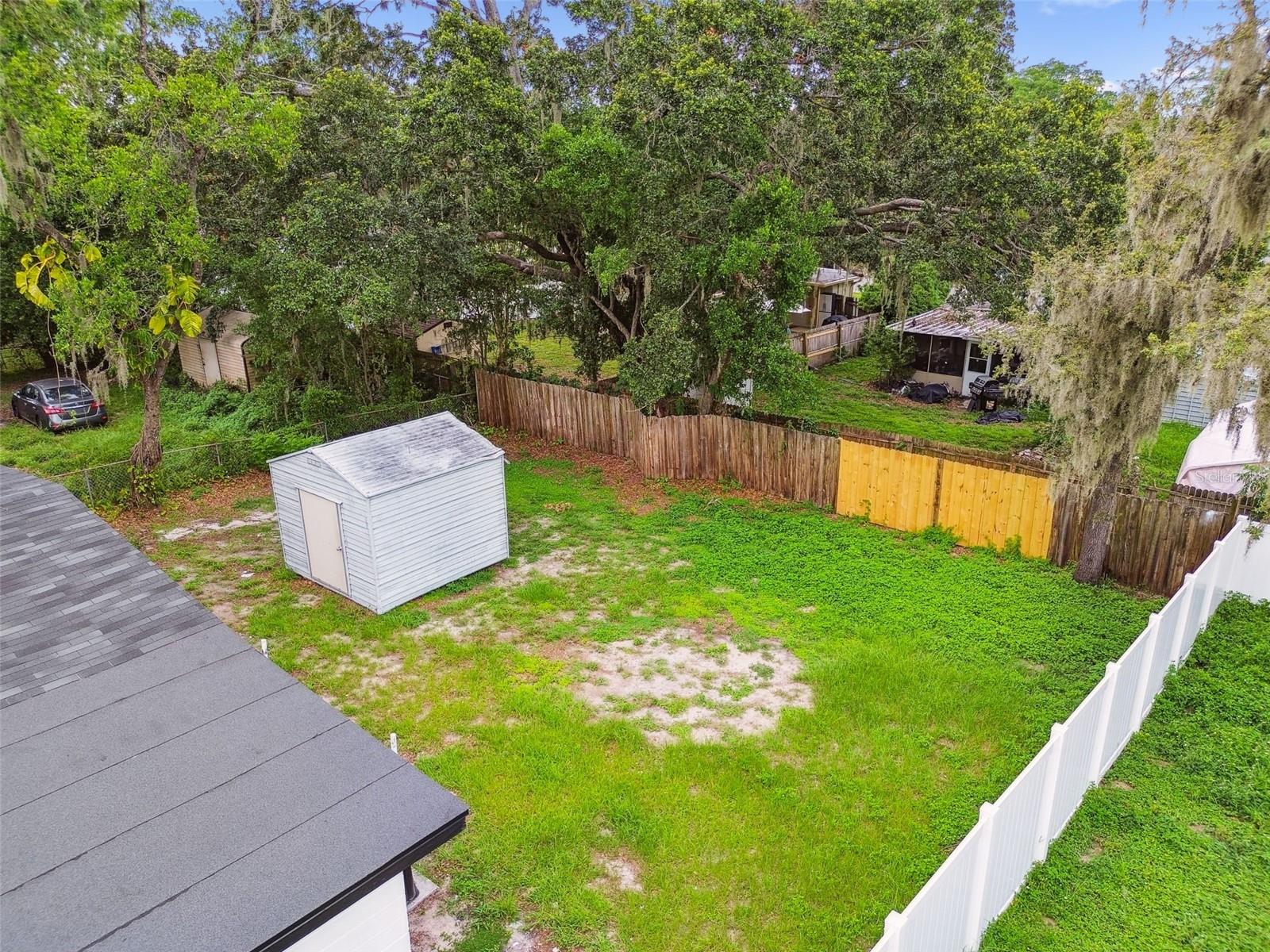 Image 36 of 49 For 4220 Regnas Avenue