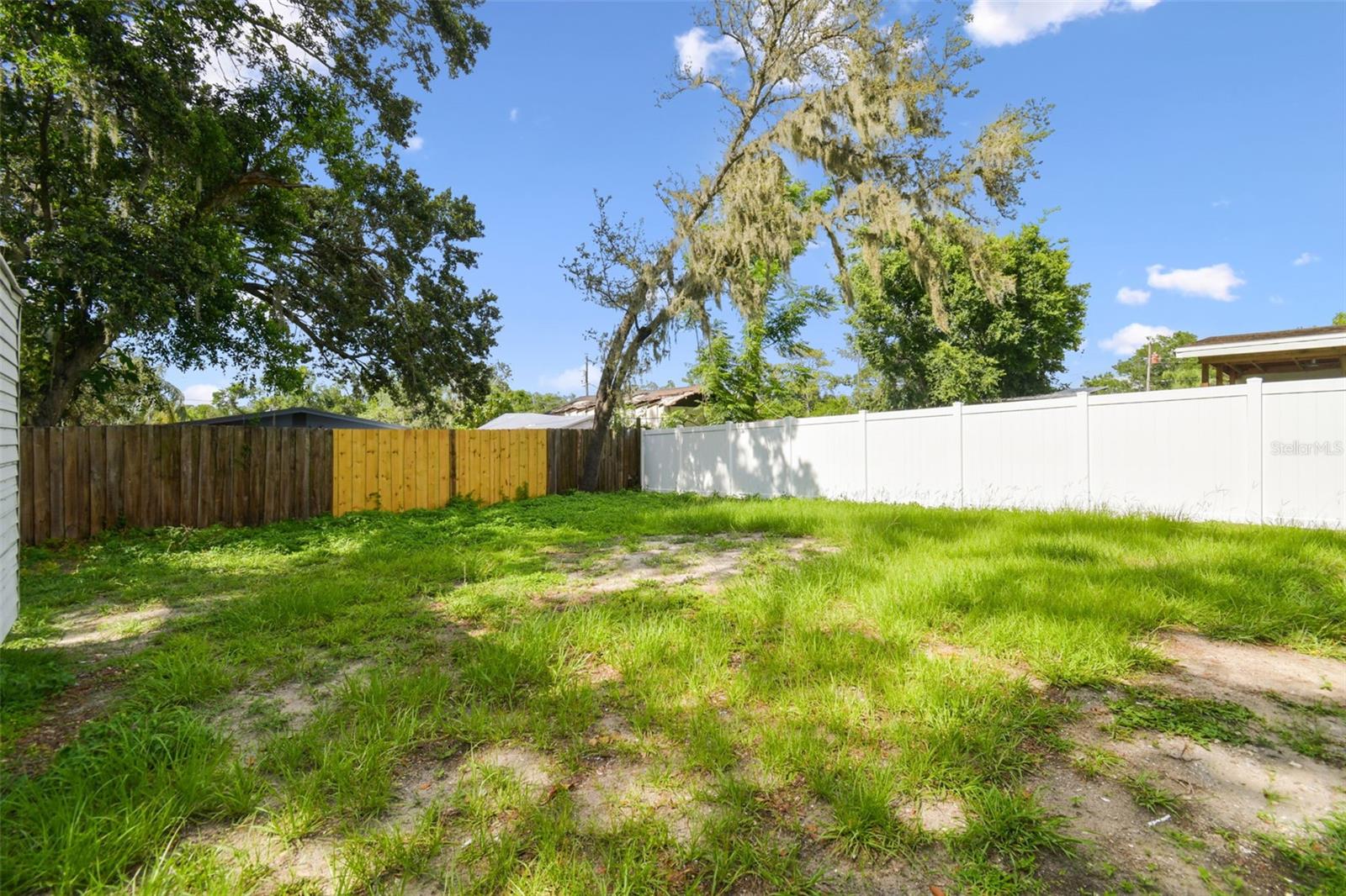 Image 39 of 49 For 4220 Regnas Avenue
