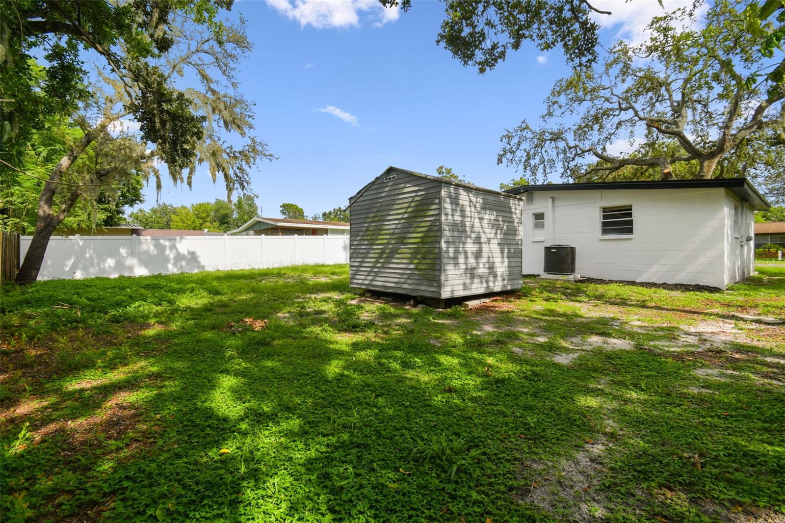 Image 42 of 49 For 4220 Regnas Avenue