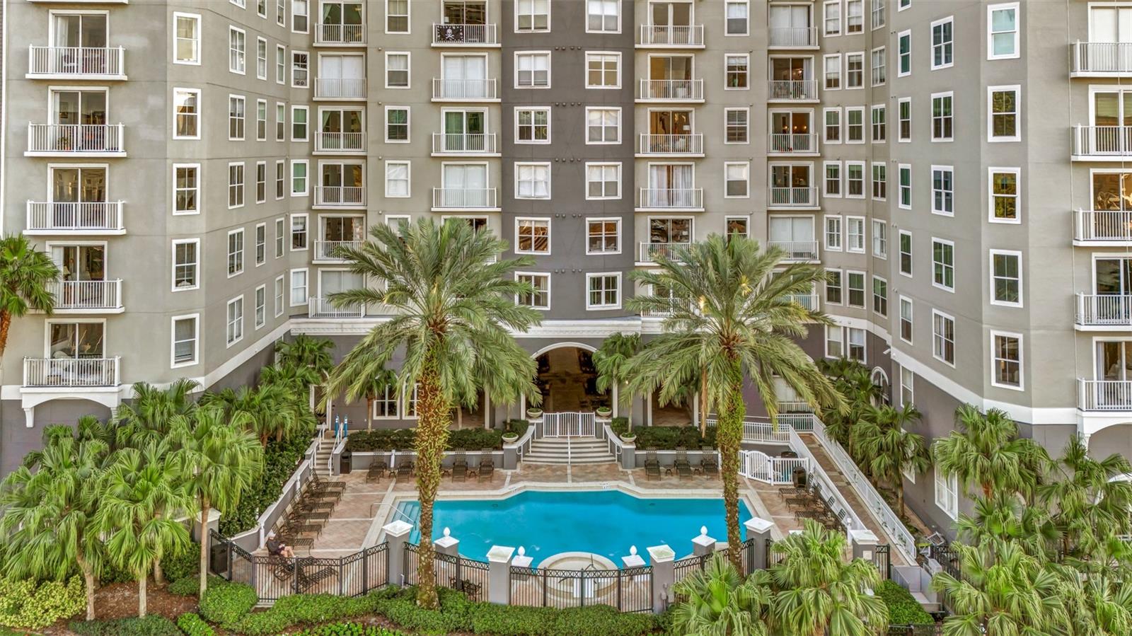 Listing photo id 46 for 700 Harbour Island Boulevard 311