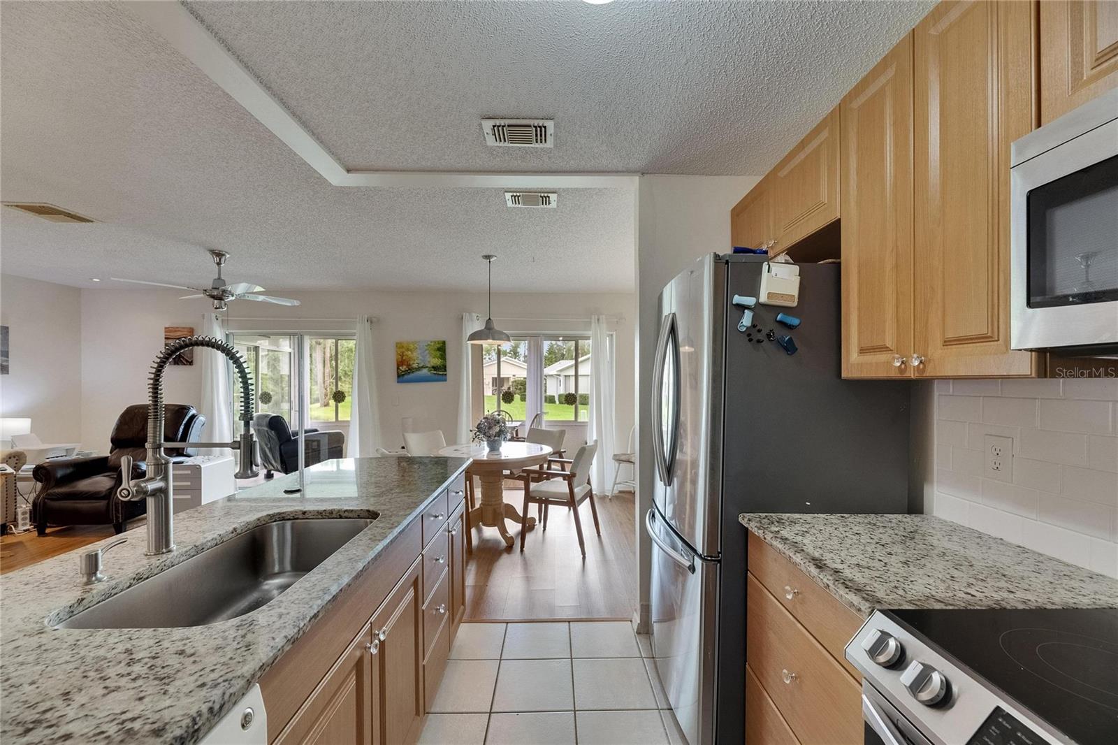 Image 14 of 41 For 123 Glendower Circle 123
