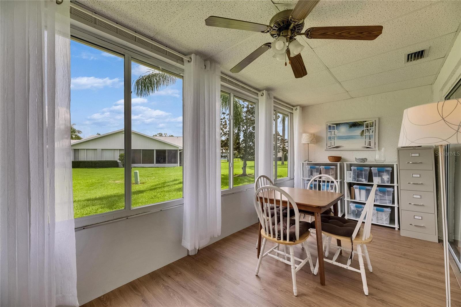 Image 26 of 41 For 123 Glendower Circle 123