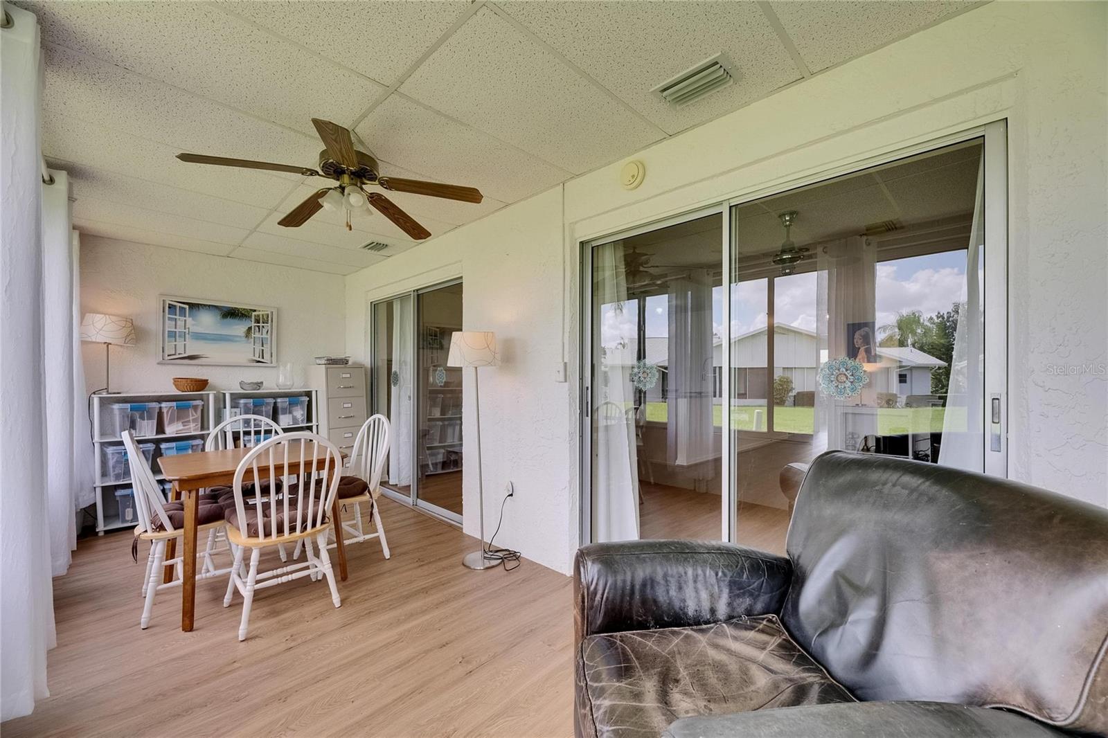 Image 27 of 41 For 123 Glendower Circle 123
