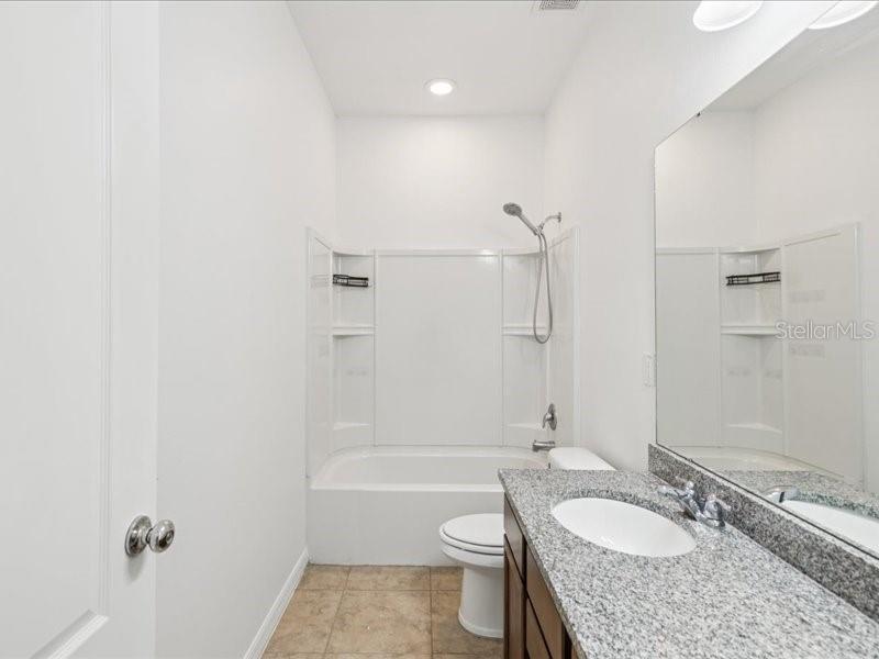 Image 26 of 68 For 1325 Custer Bayou Street