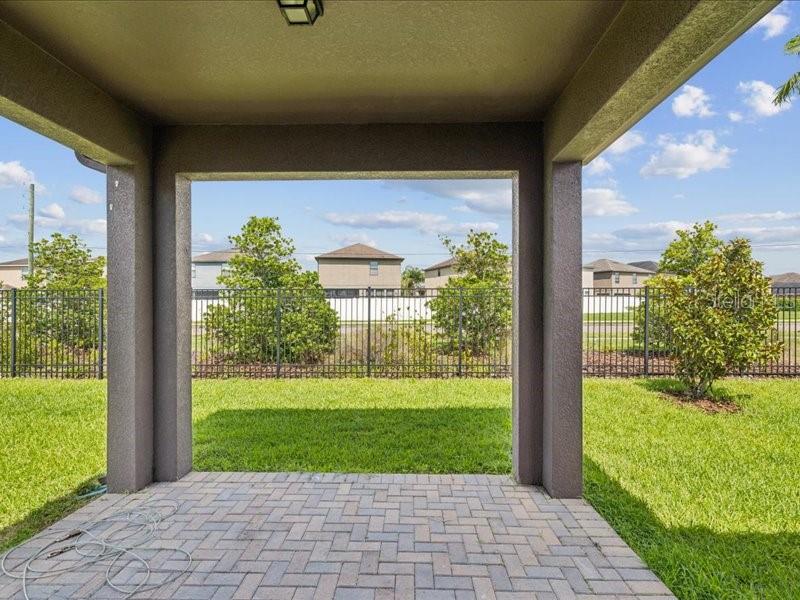 Image 36 of 68 For 1325 Custer Bayou Street