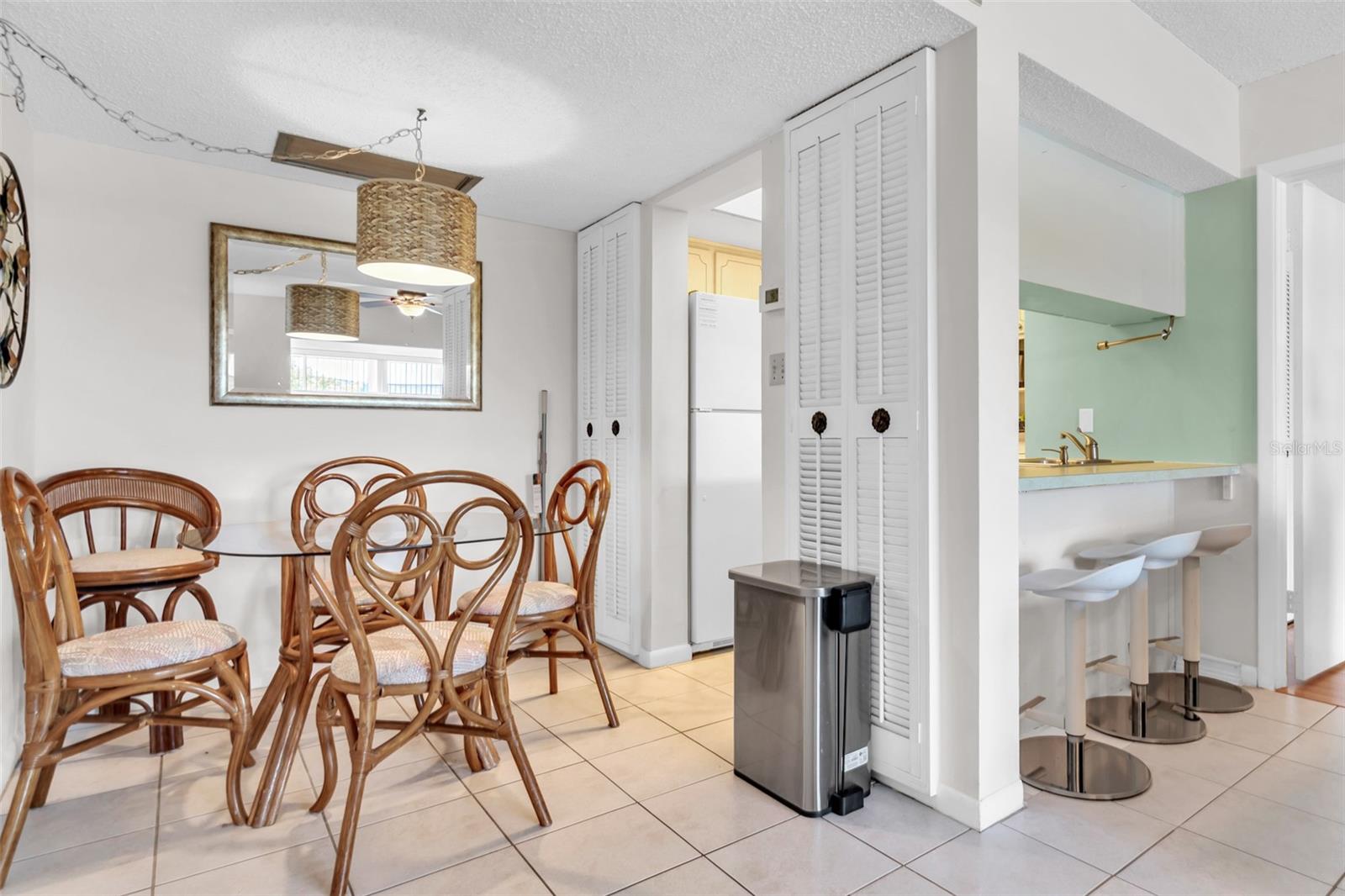 Image 4 of 17 For 4743 Jasper Drive 204