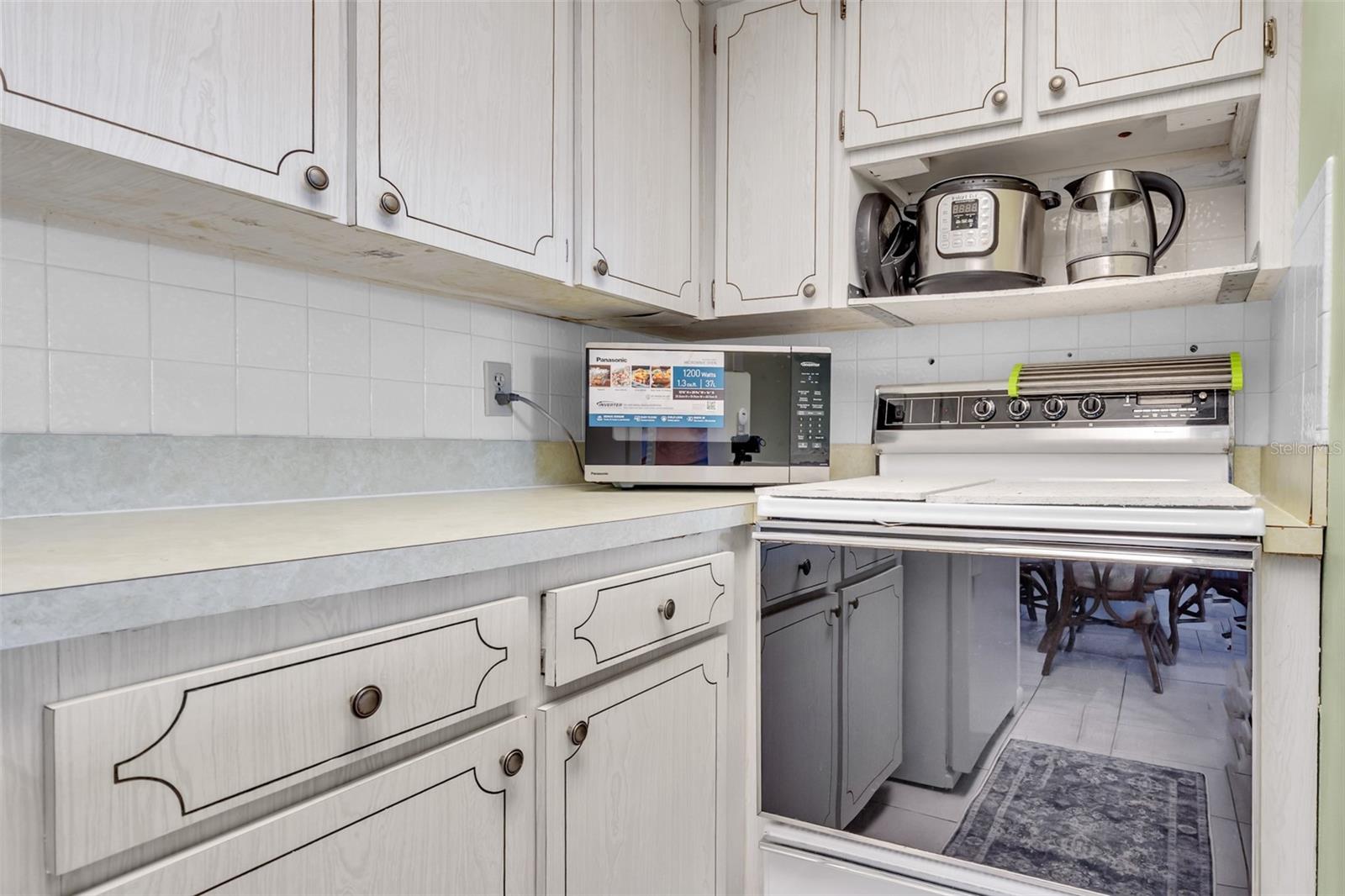 Image 7 of 17 For 4743 Jasper Drive 204