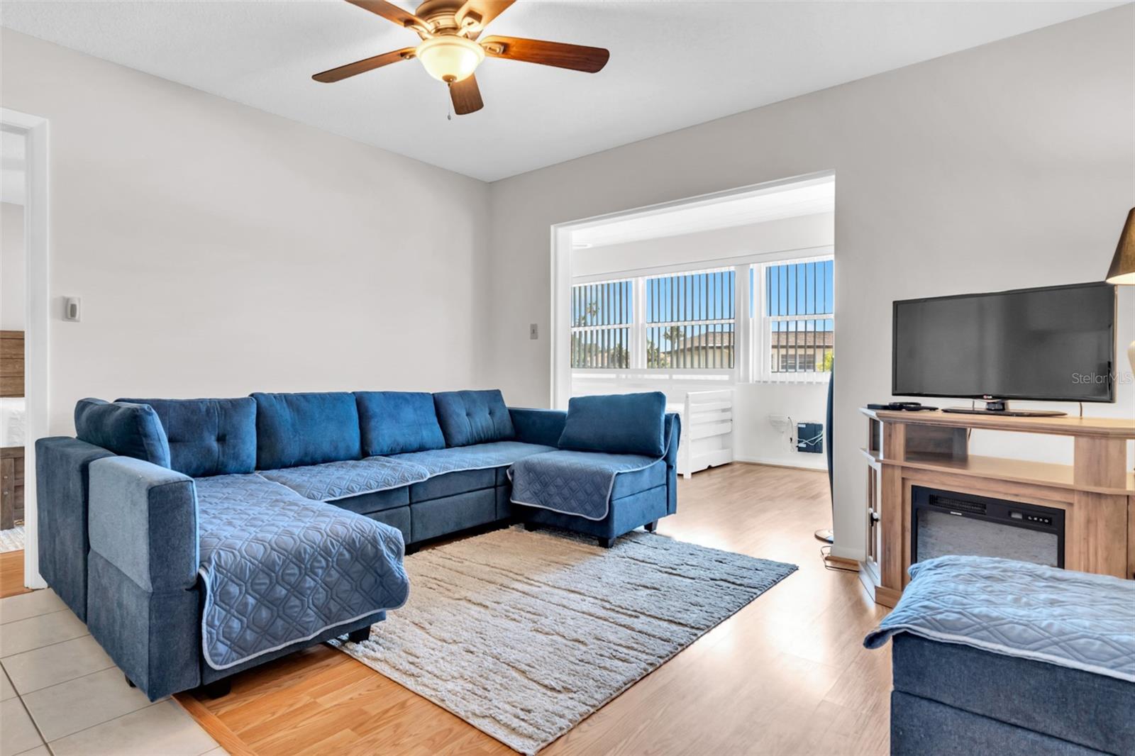 Image 9 of 17 For 4743 Jasper Drive 204