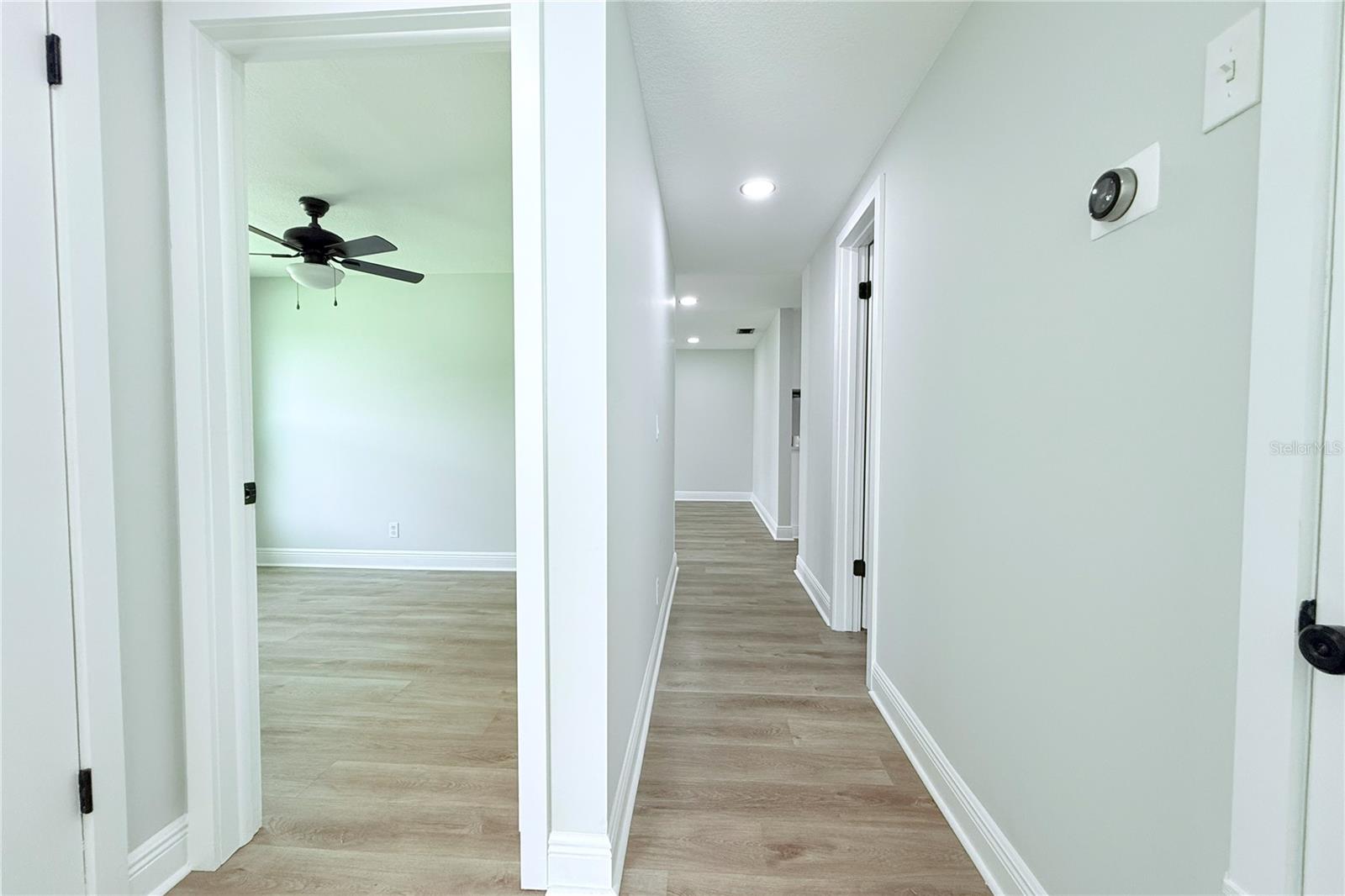 Image 19 of 50 For 7909 Woodgrove Circle