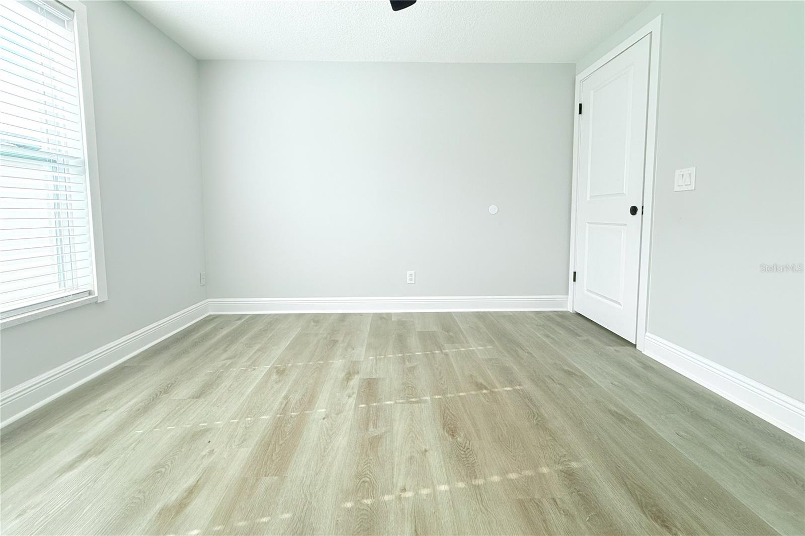 Image 21 of 50 For 7909 Woodgrove Circle