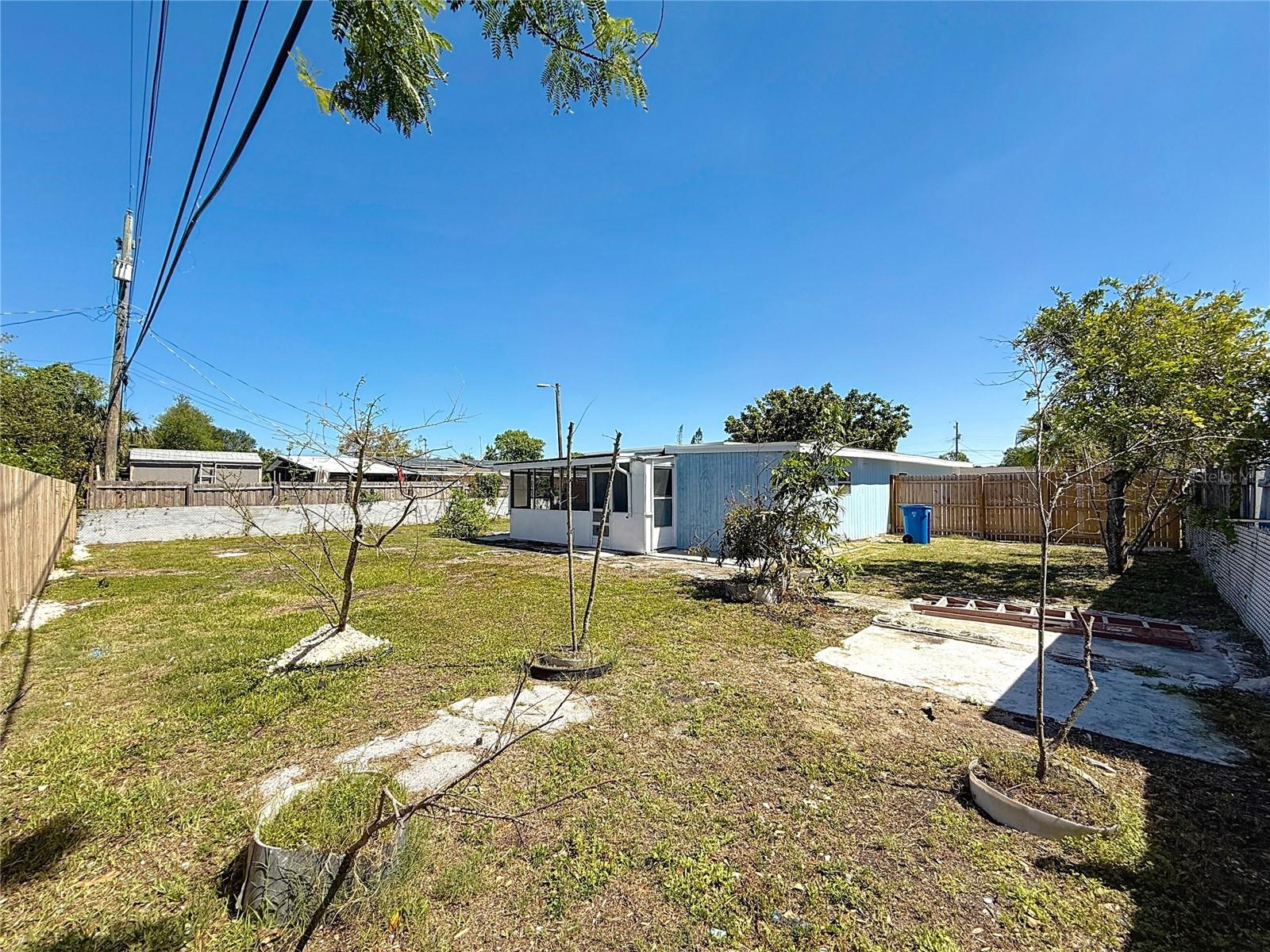 Image 56 of 57 For 4716 Town N Country Boulevard