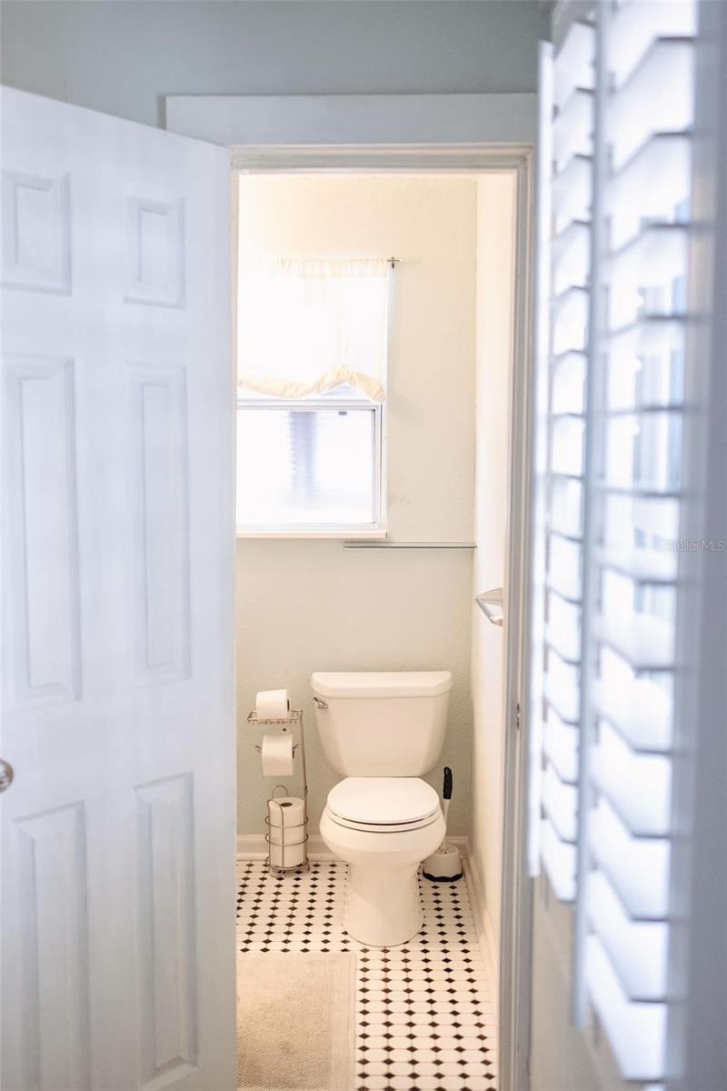 Image 14 of 19 For 1024 22nd Avenue N